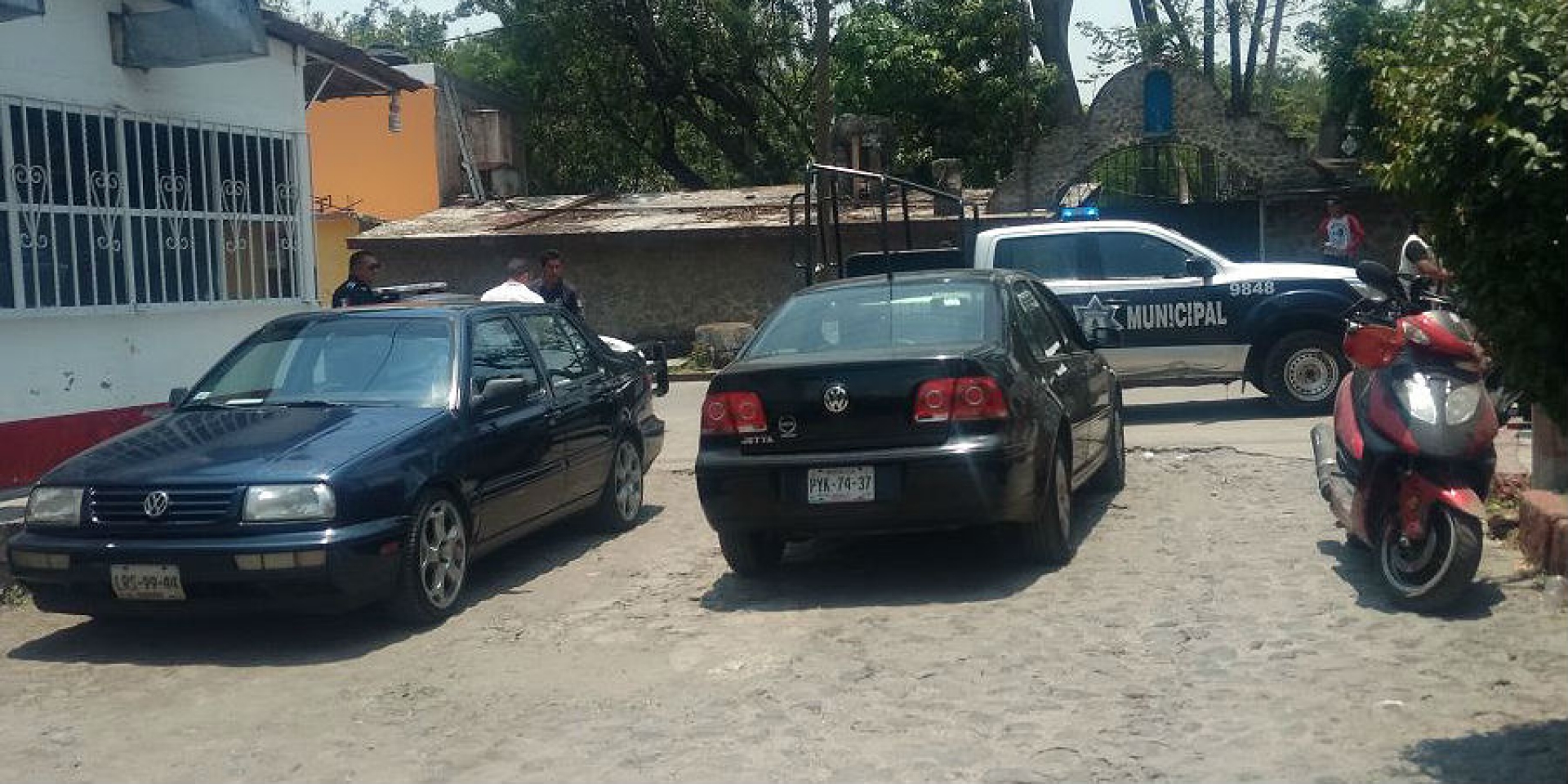 Disparan y matan a dos hombres en un autolavado, en Jiutepec; otro quedó herido