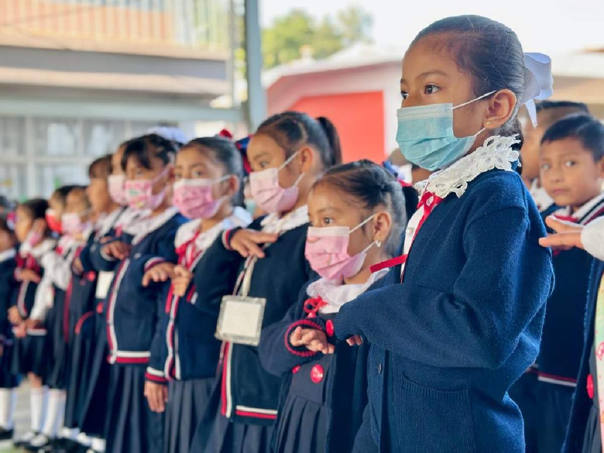 Apertura a cambios de horarios escolares por el frío: IEBEM