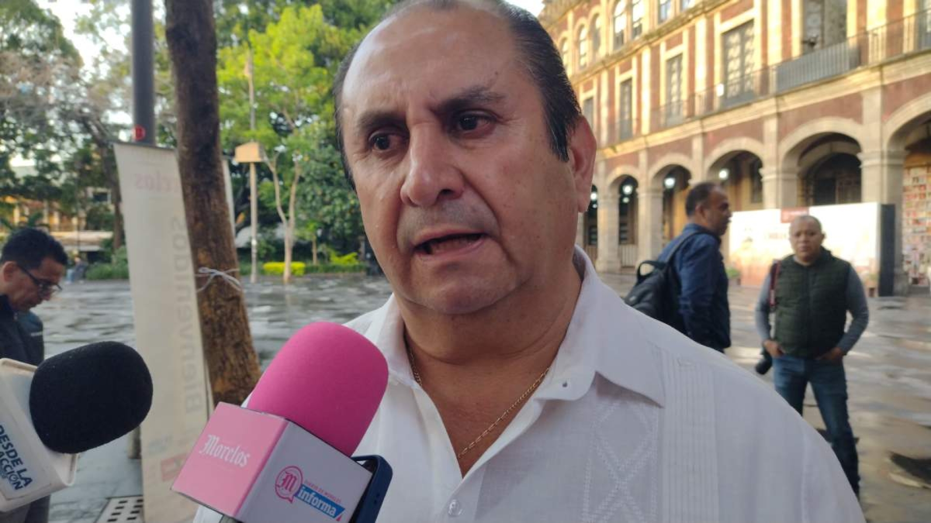 Buscan alternativas para trabajadores despedidos de Nissan