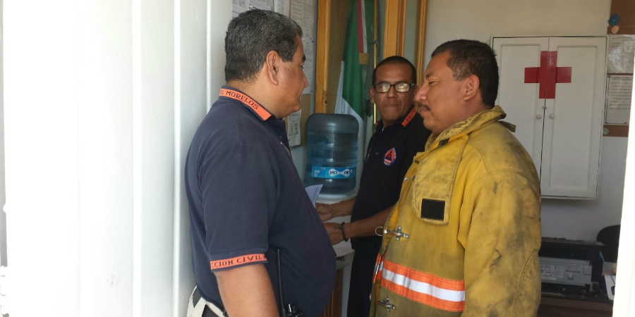 Por olor a gas, desalojan un kinder en Lomas de Cortés