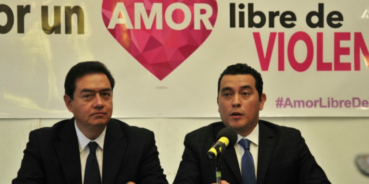 Lanza diputado campaña "Por un amor libre de violencia"; presenta iniciativa sobre tema de feminicidios