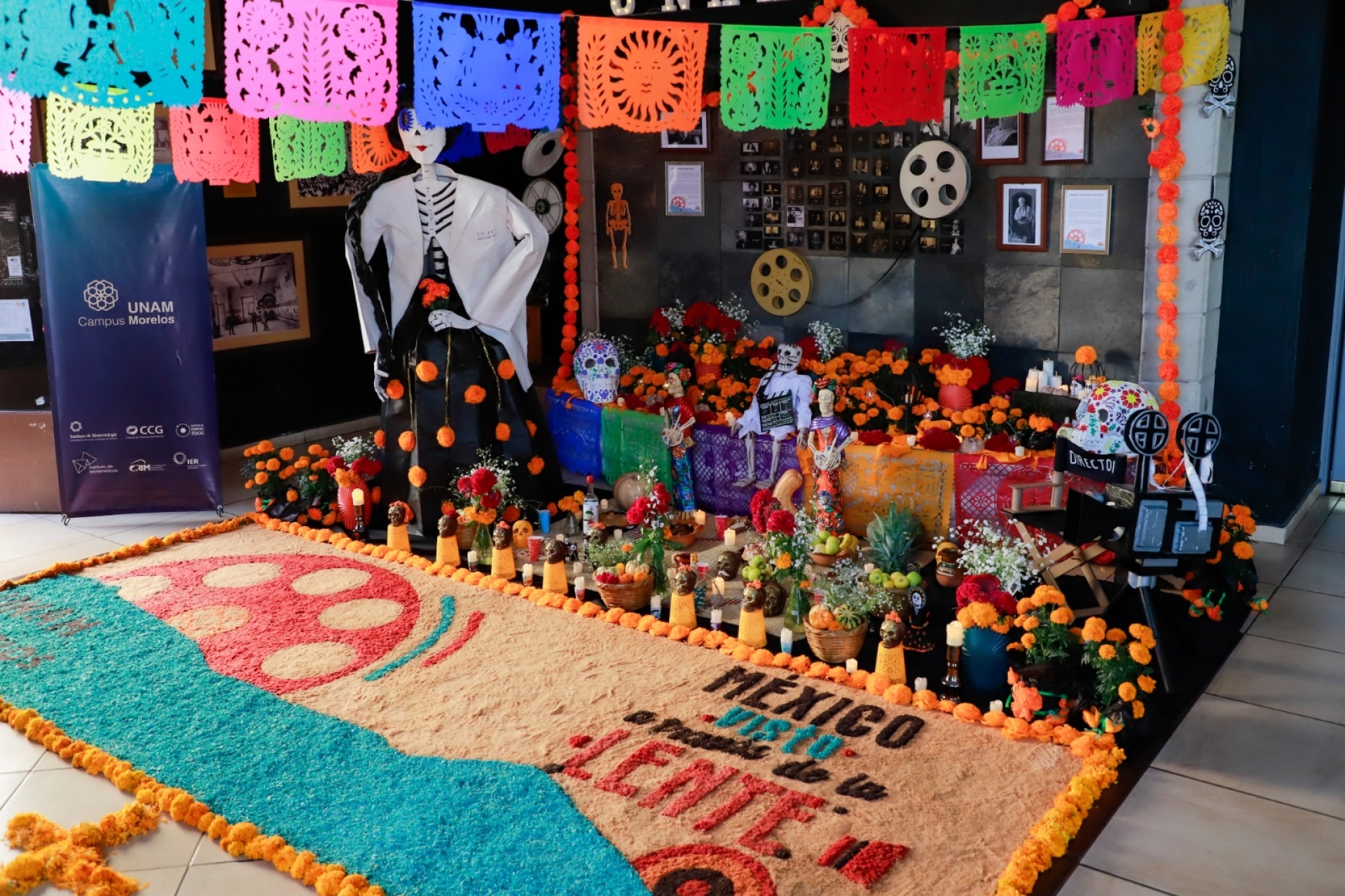 Invita Secretaría de Cultura a disfrutar de circuito de altares del 'Festival Miquixtli 2024'