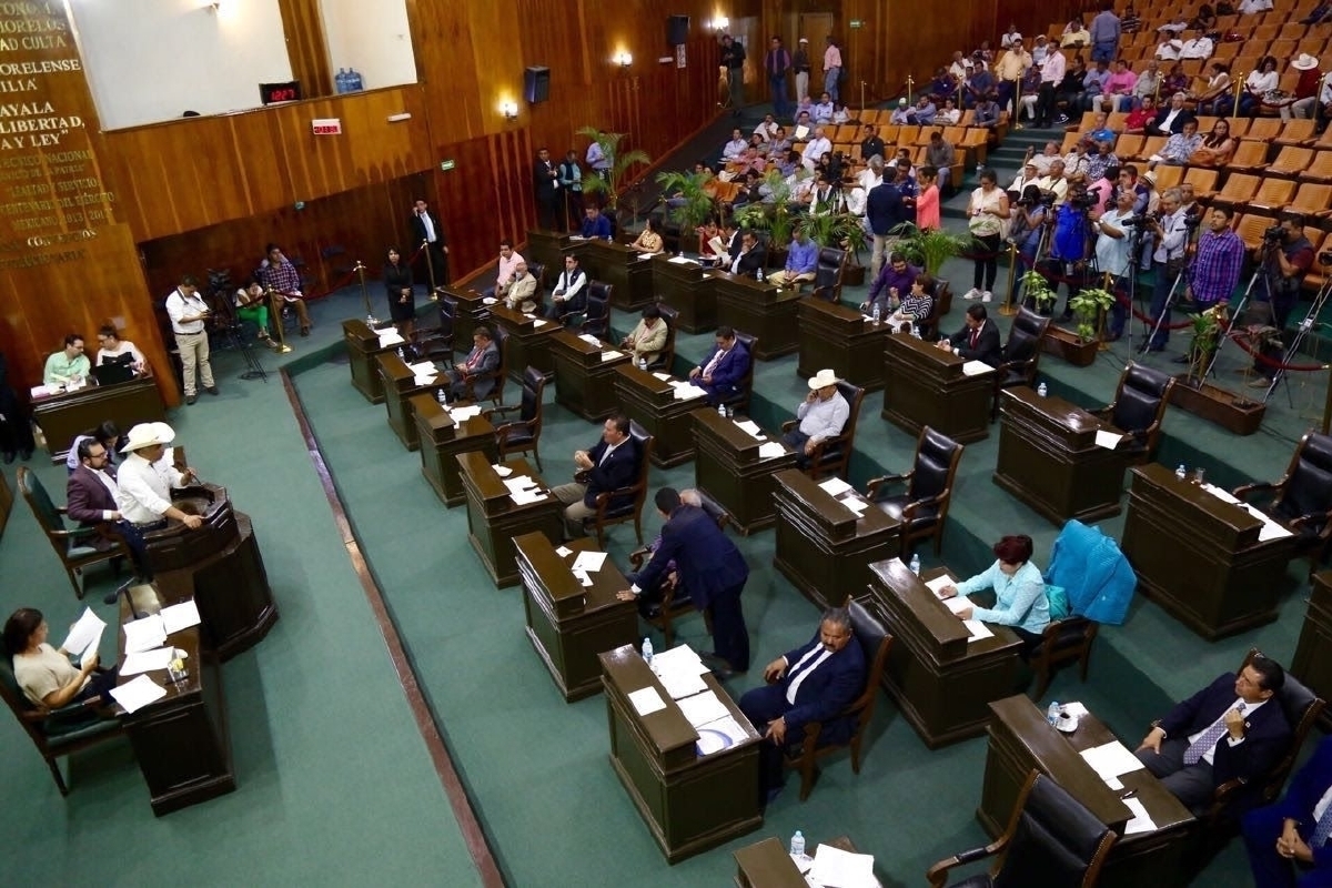 Autorizan sanciones más severas para la venta irregular de alcohol