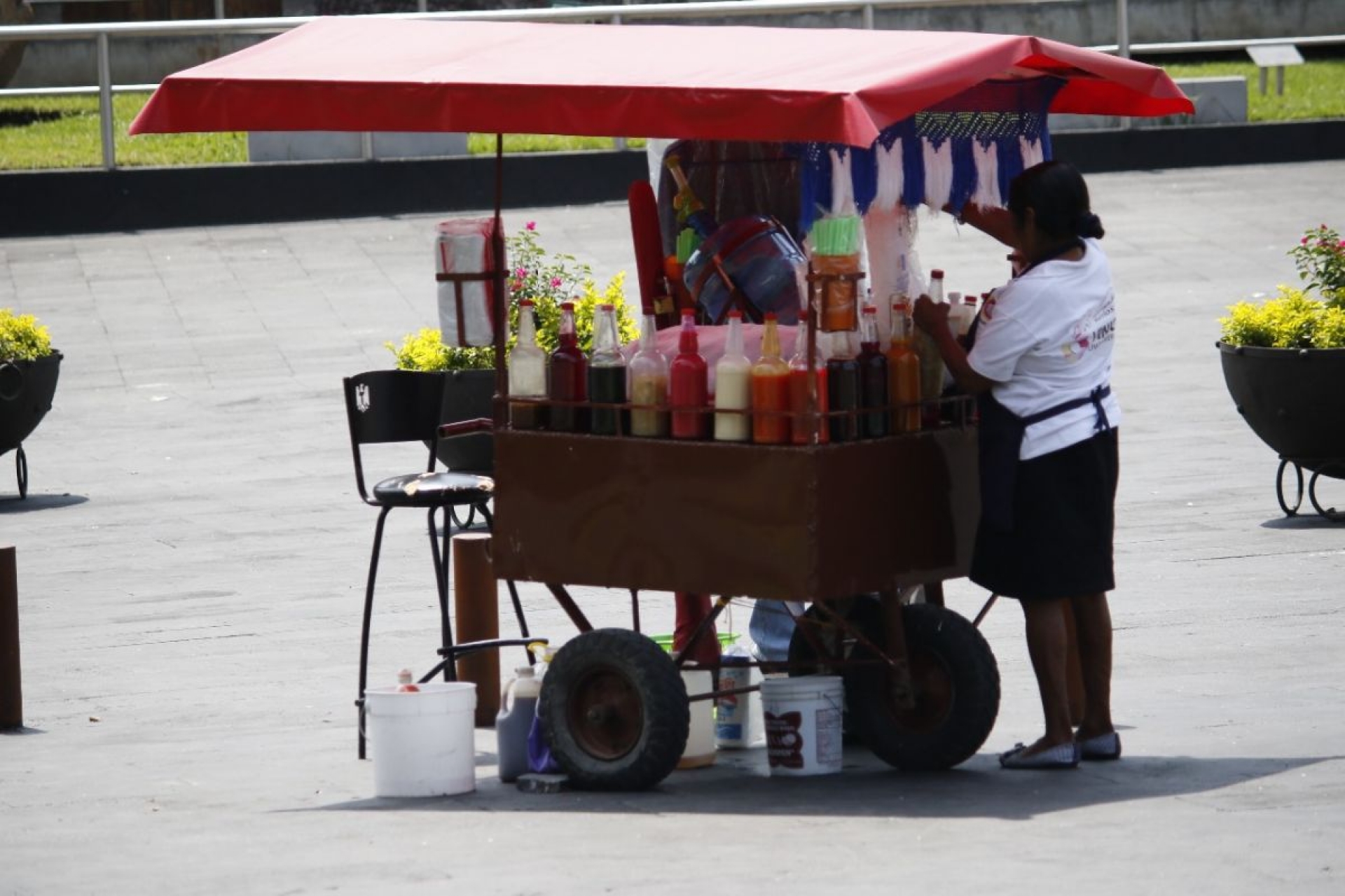 Comenzó la reubicación de vendedores ambulantes en el Centro