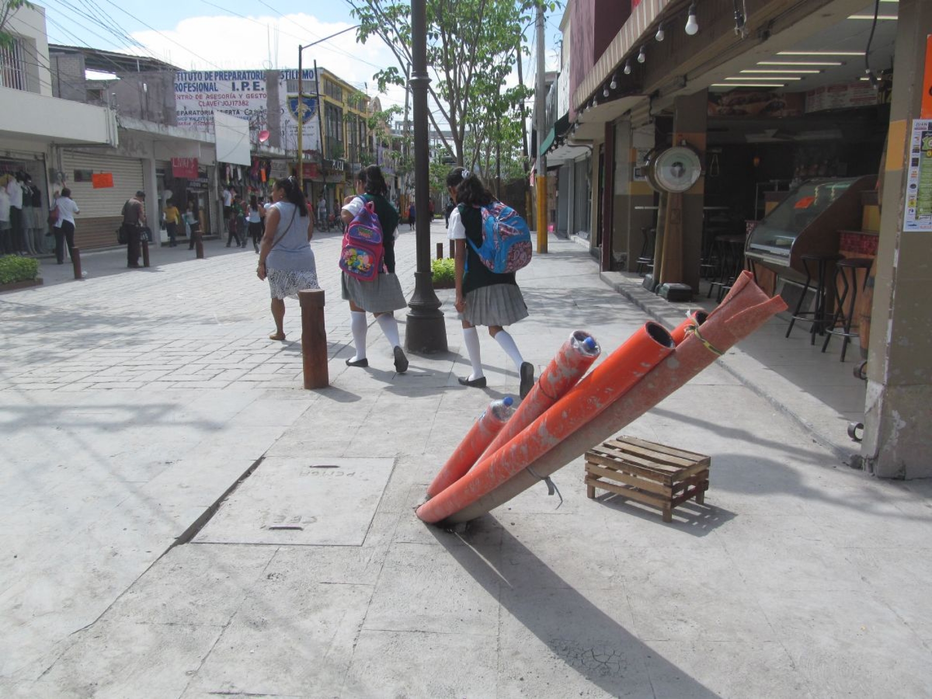 Adeudo a constructora detiene rehabilitación de avenida principal de Jojutla