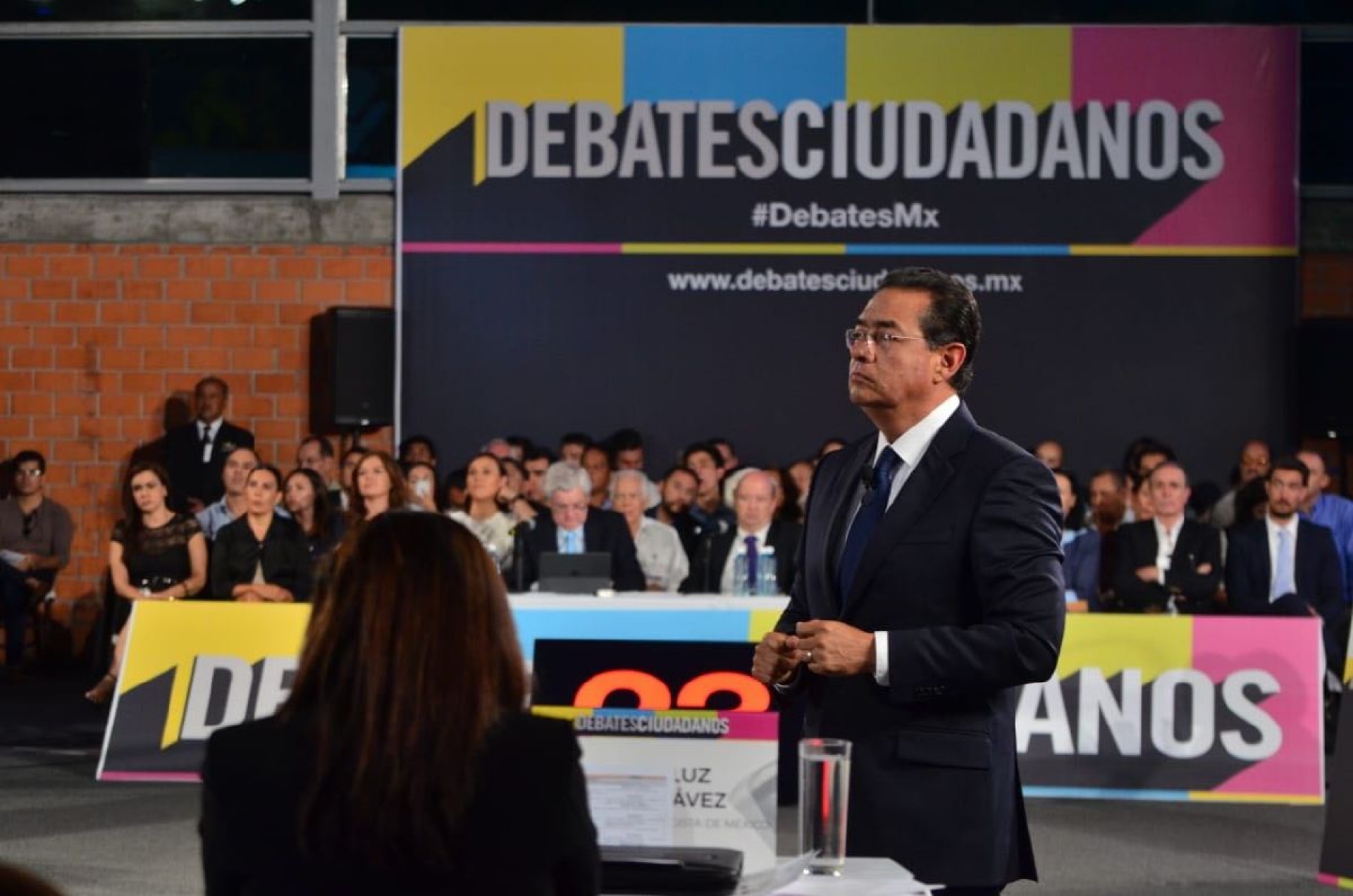 Caballero se proclama ganador del debate