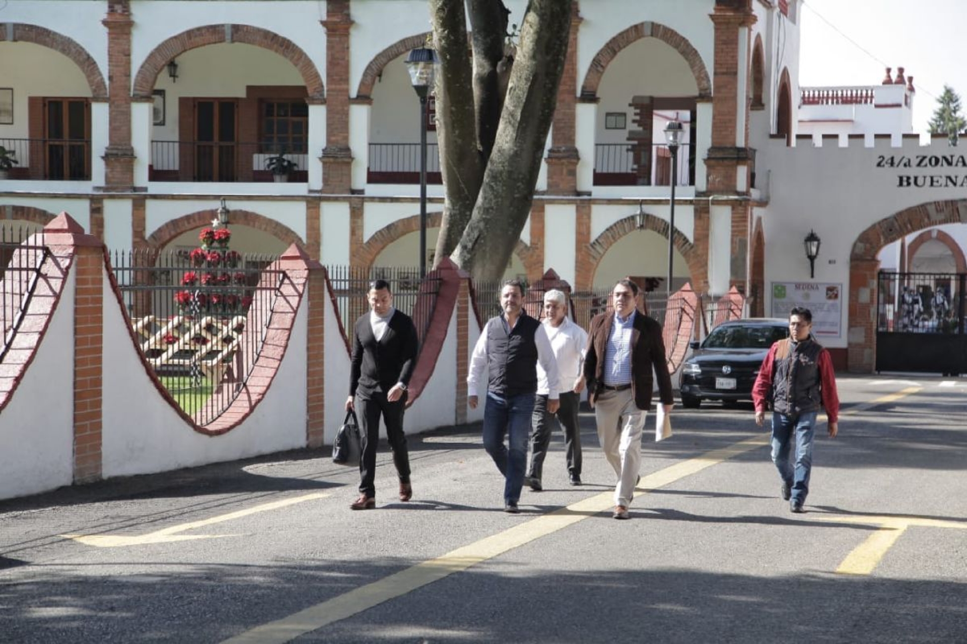 Asiste Villalobos a Mesa por la Paz y Seguridad