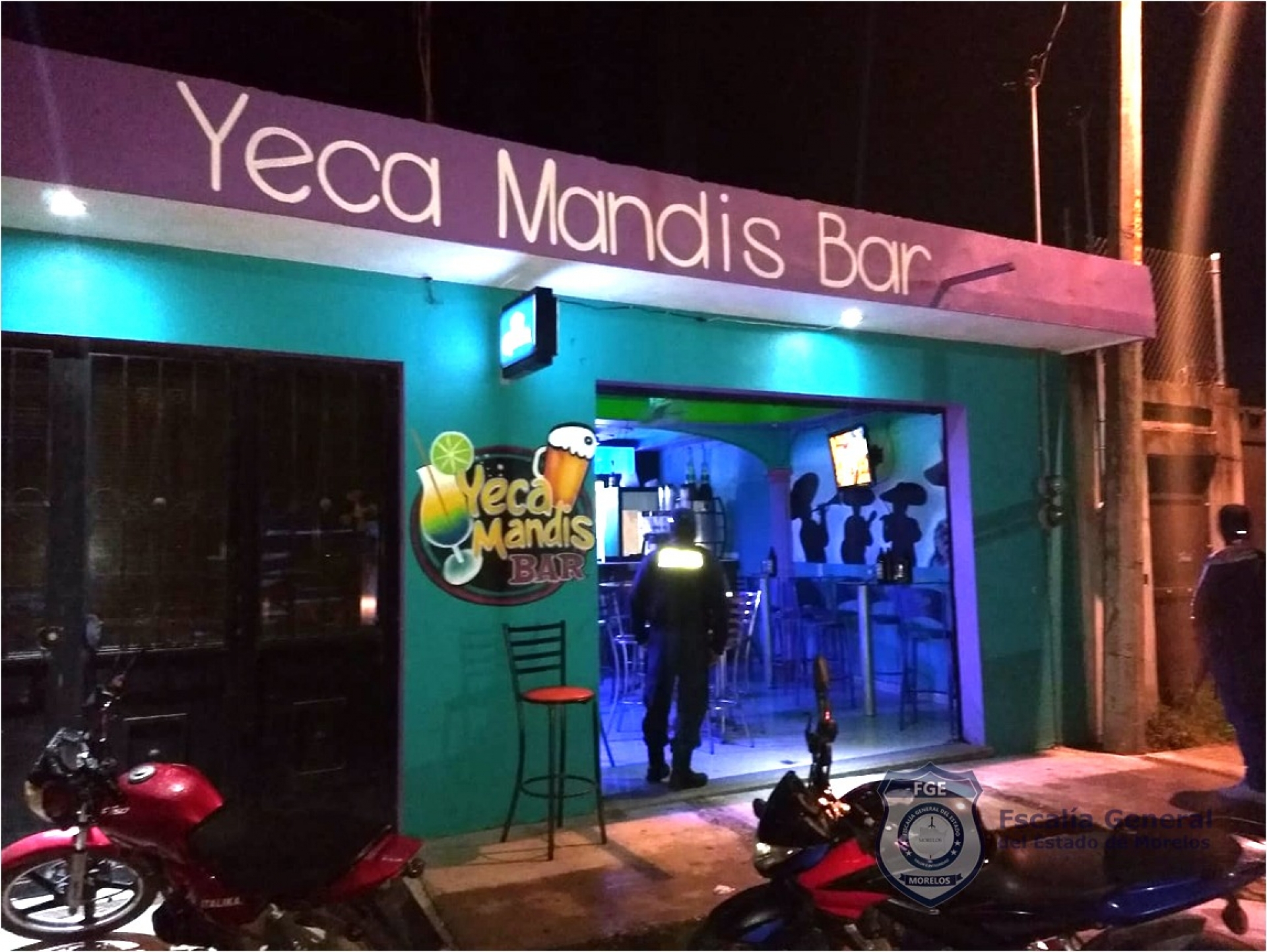 Encarcelan a dos empleados de un bar por presunta tenencia de droga