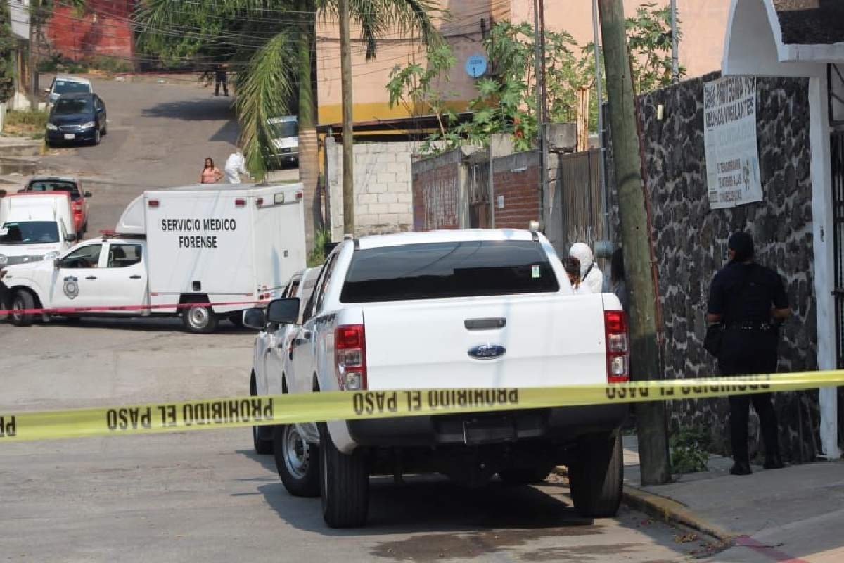 Encuentran un cadáver calcinado en la colonia Tulipanes