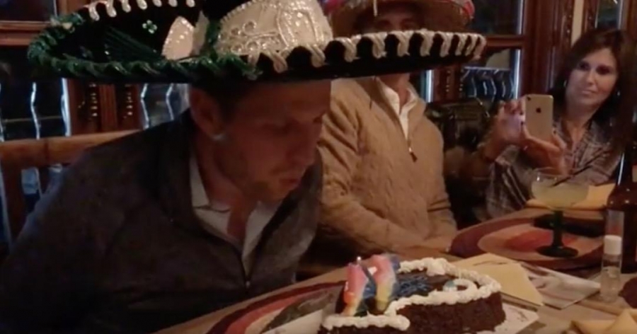VIDEO: Hijo de Trump celebra su cumpleaños 'a la mexicana'