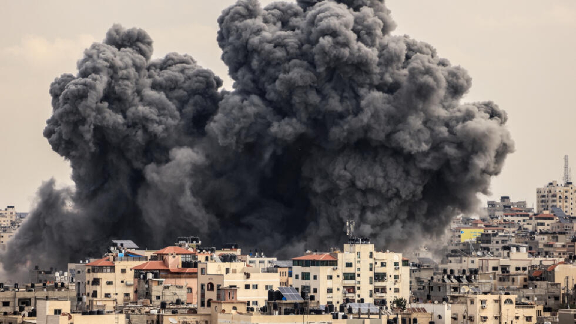Israel ordena 'asedio completo' a la franja de Gaza