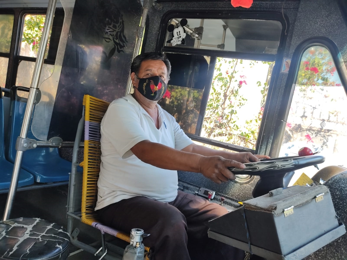 Trabaja 18 horas al día al volante