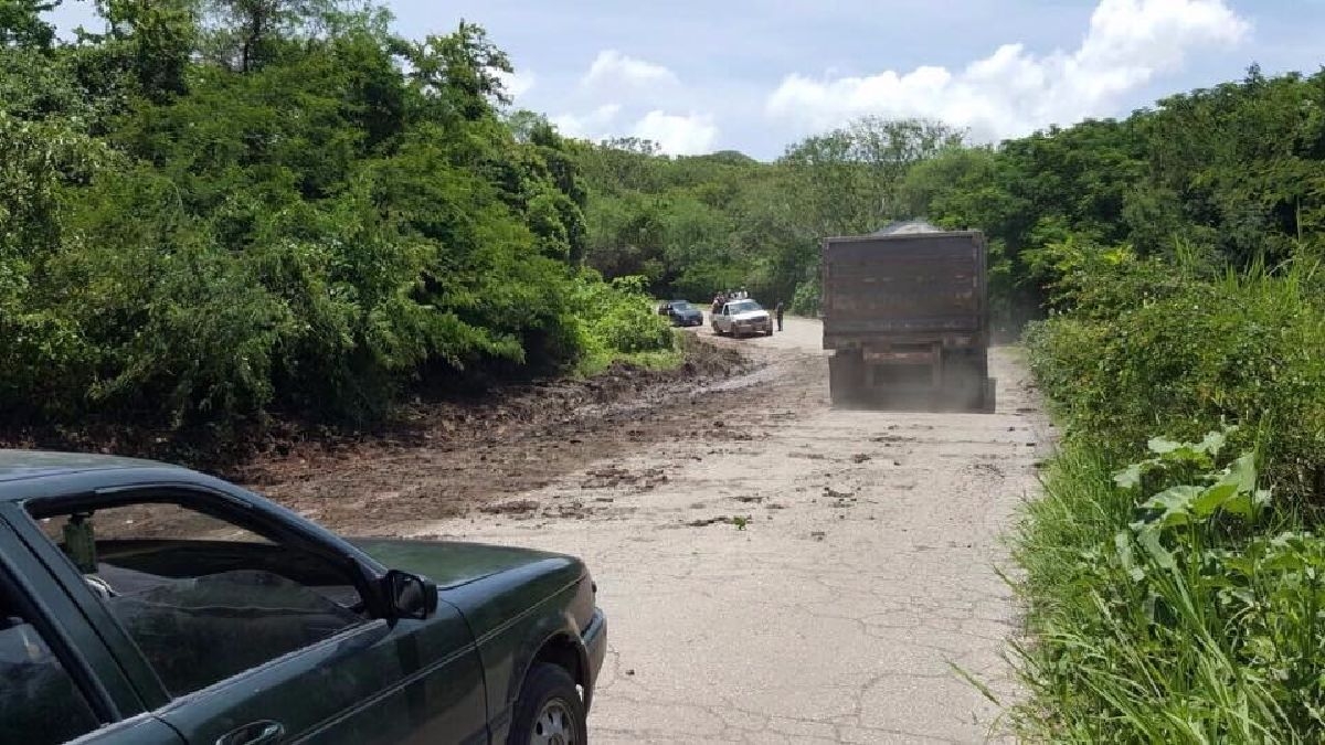 Se mantiene cerrado el puente “Del Ahogado”, en Tlaltizapán