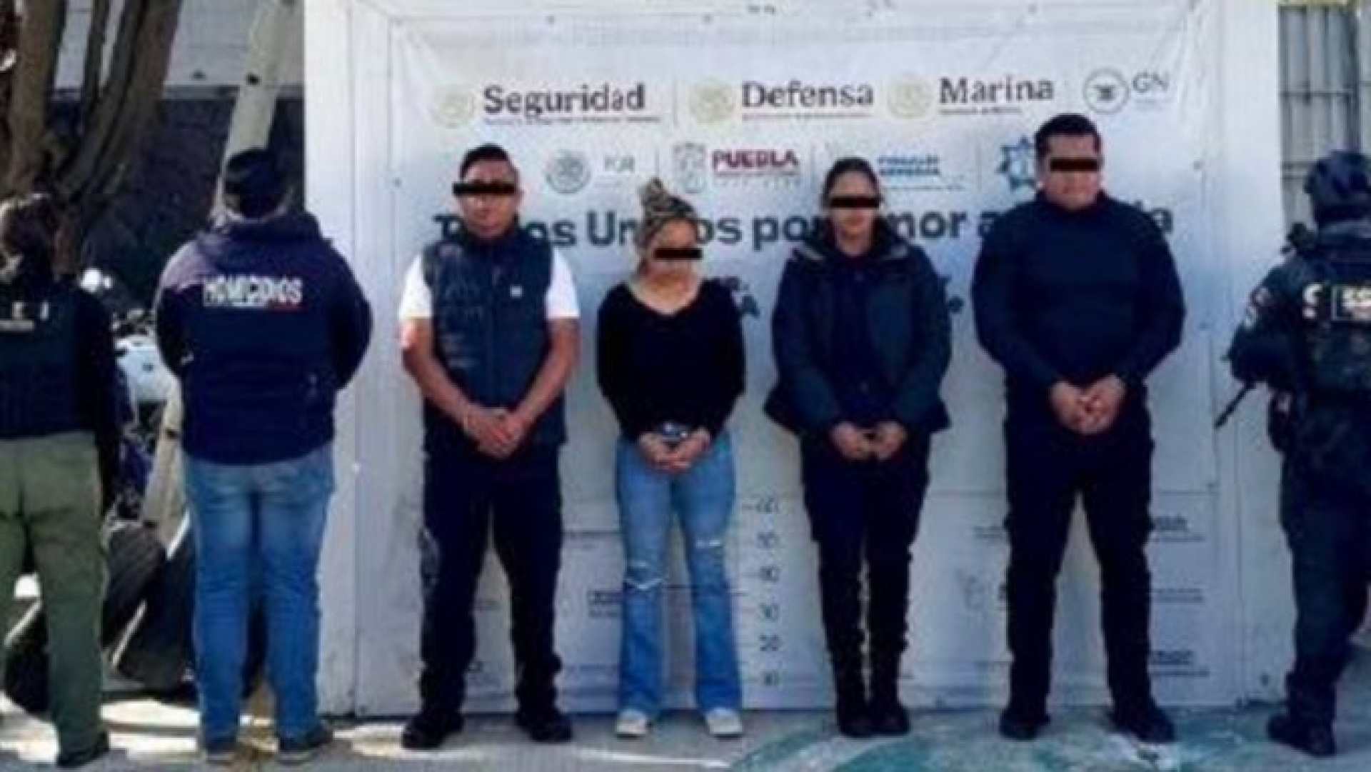 Arrestan a policías municipales por vínculos con La Barredora