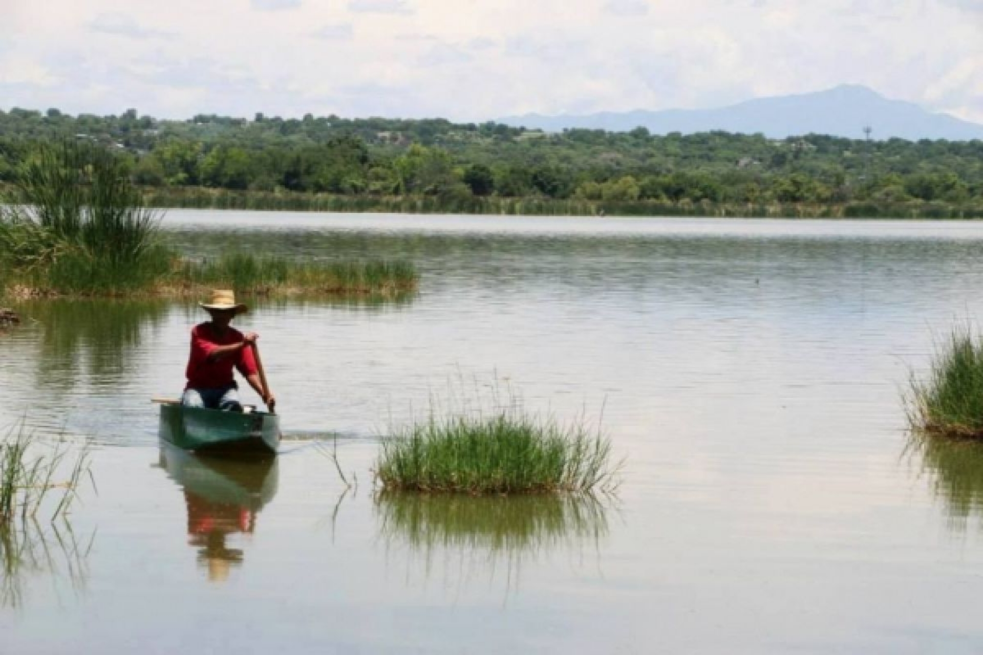 Pescadores de Coatetelco insisten en proyecto de muelle flotante