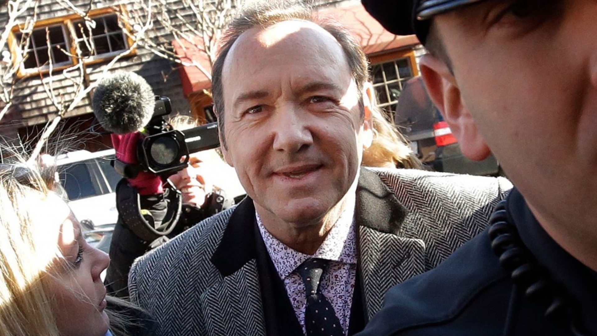 Acusador retira demanda de abuso contra Kevin Spacey