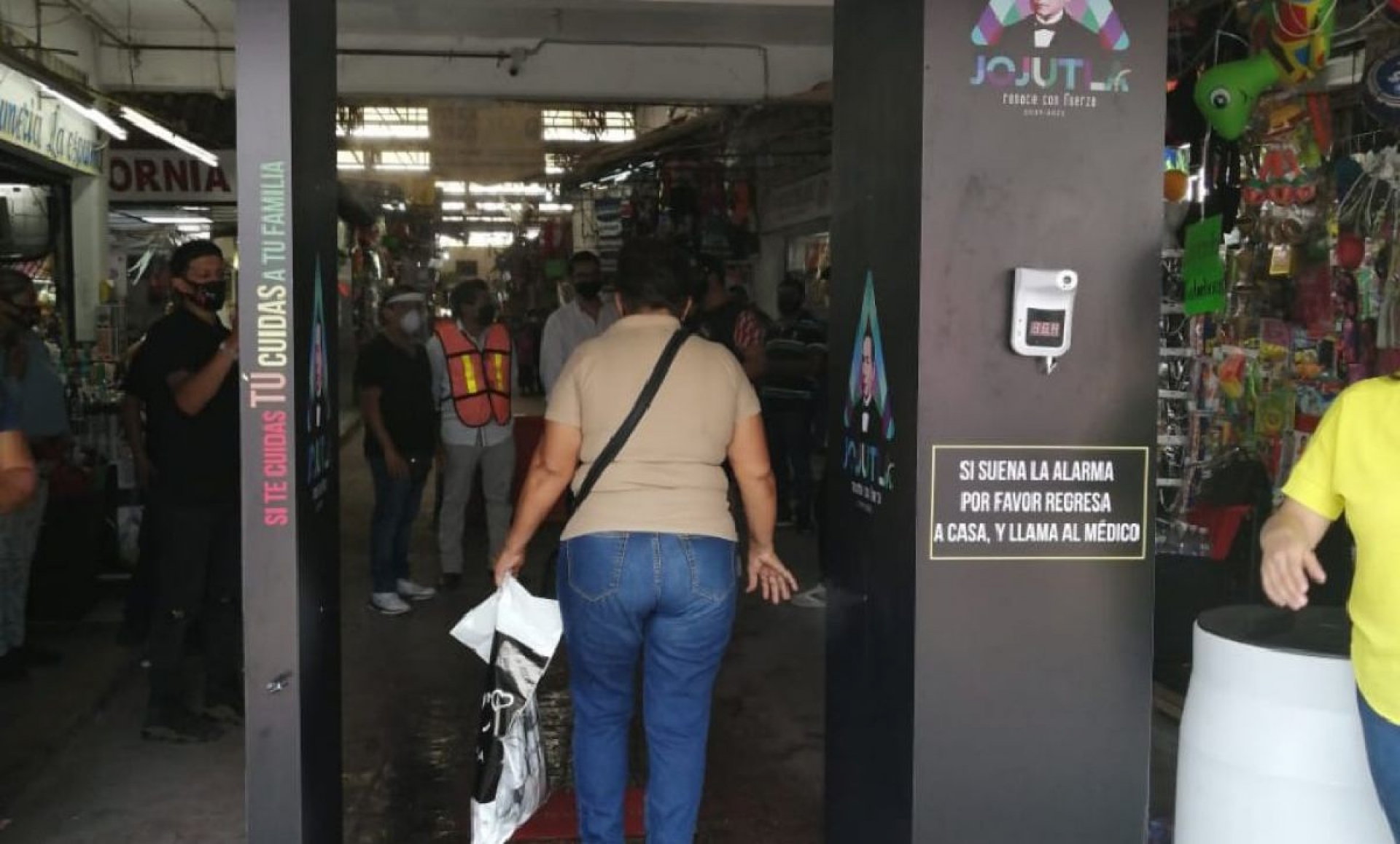Sólo duró dos meses puerta desinfectante en mercado de Jojutla
