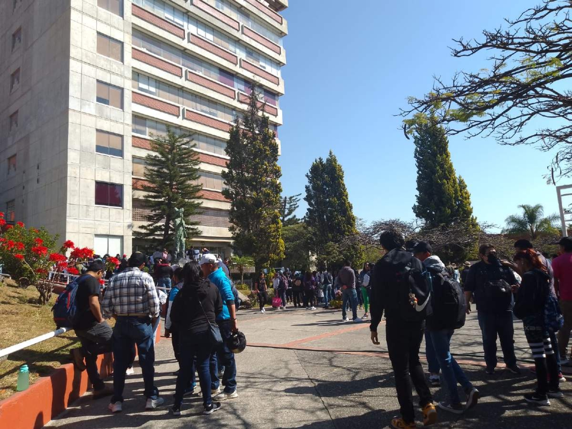 Se deshace emplazamiento a huelga contra la UAEM