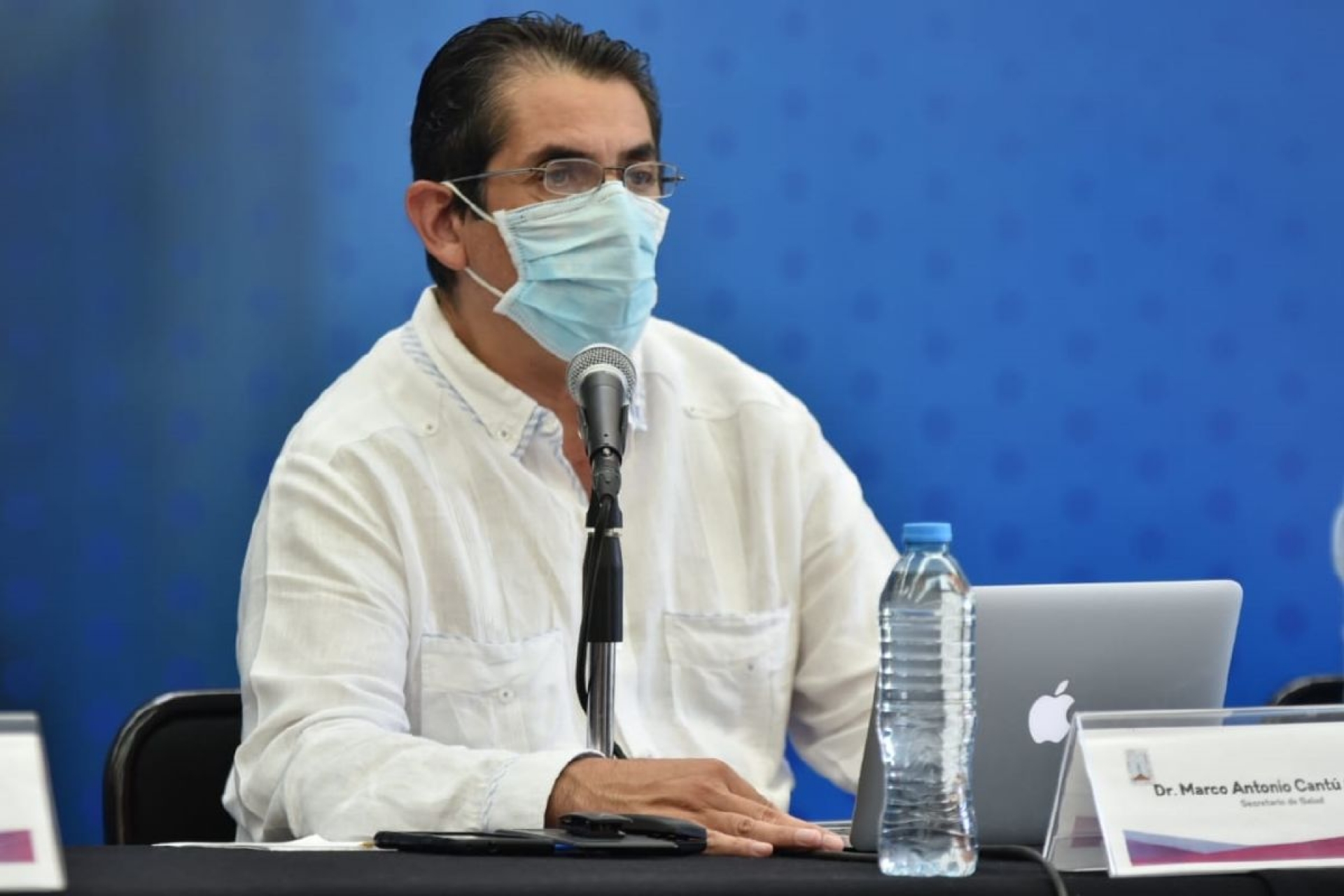 El semáforo de contingencia permanece en rojo