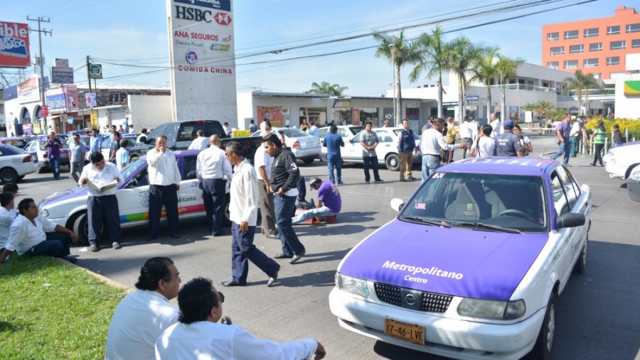 Transportistas, preocupados por parálisis de la SMyT