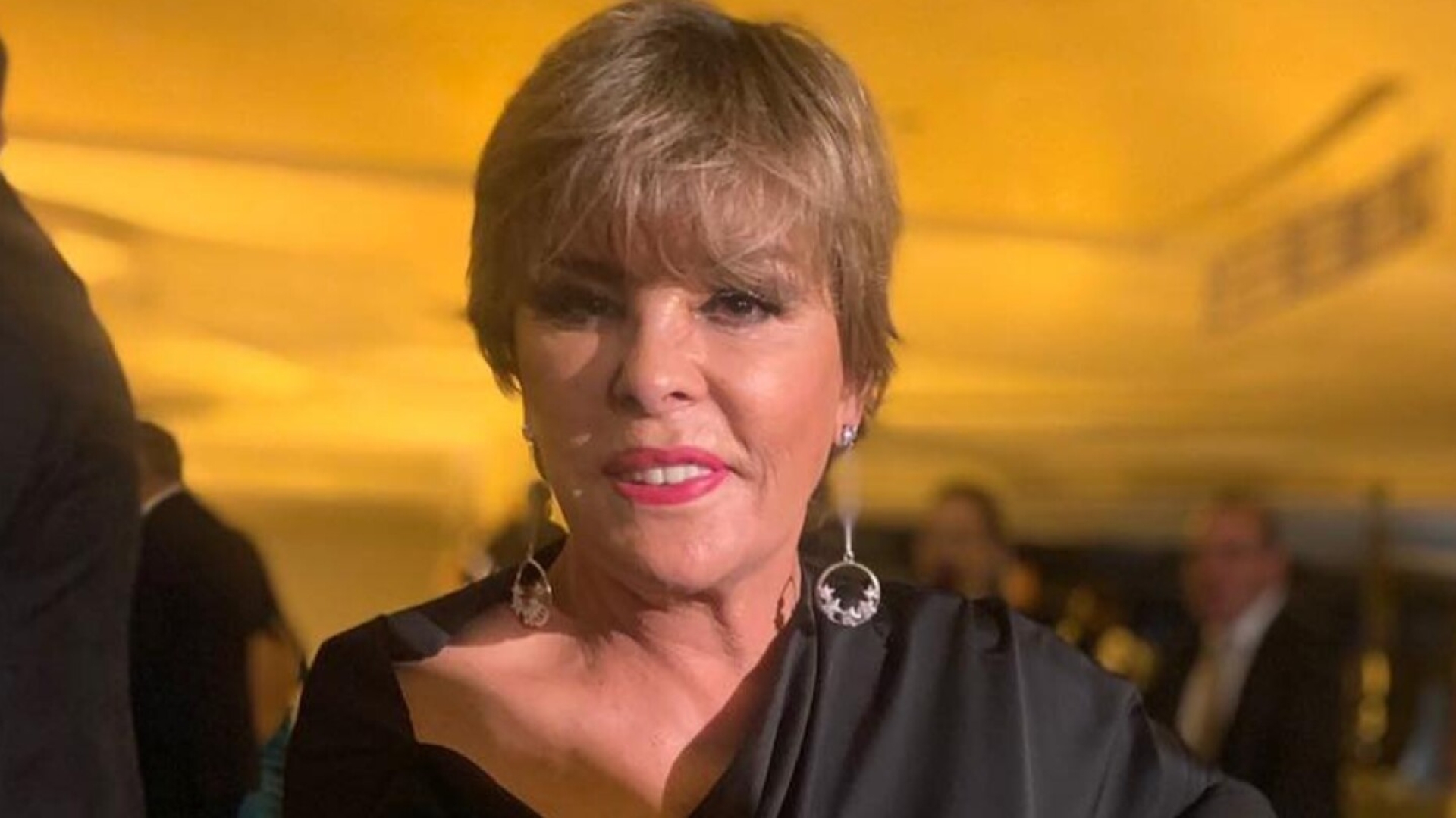 Ofelia Cano queda atrapada en una inundación en Guadalajara: 'Tuve mucho miedo, no podía salir del carro'