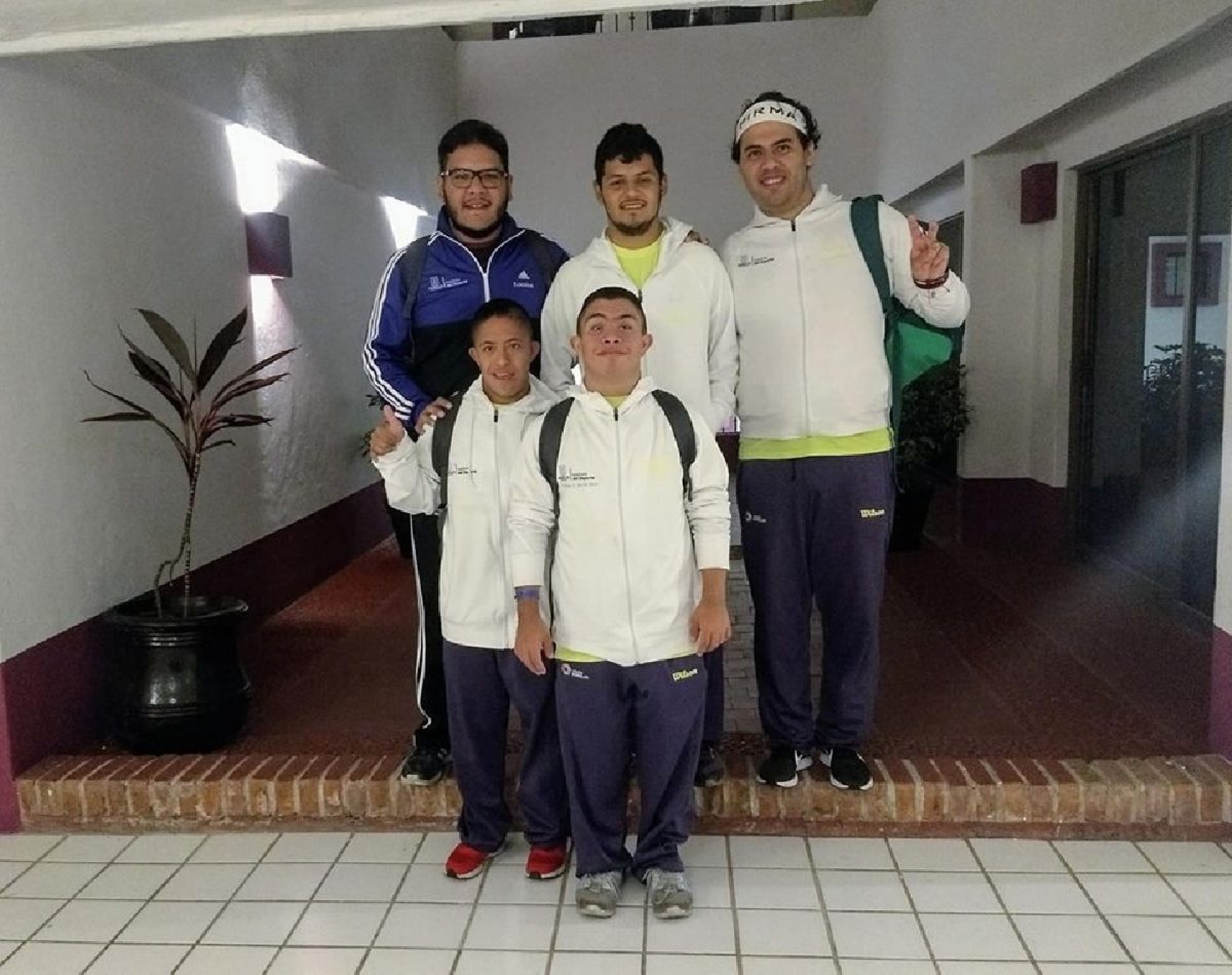 Regresan a Morelos cargados de medallas