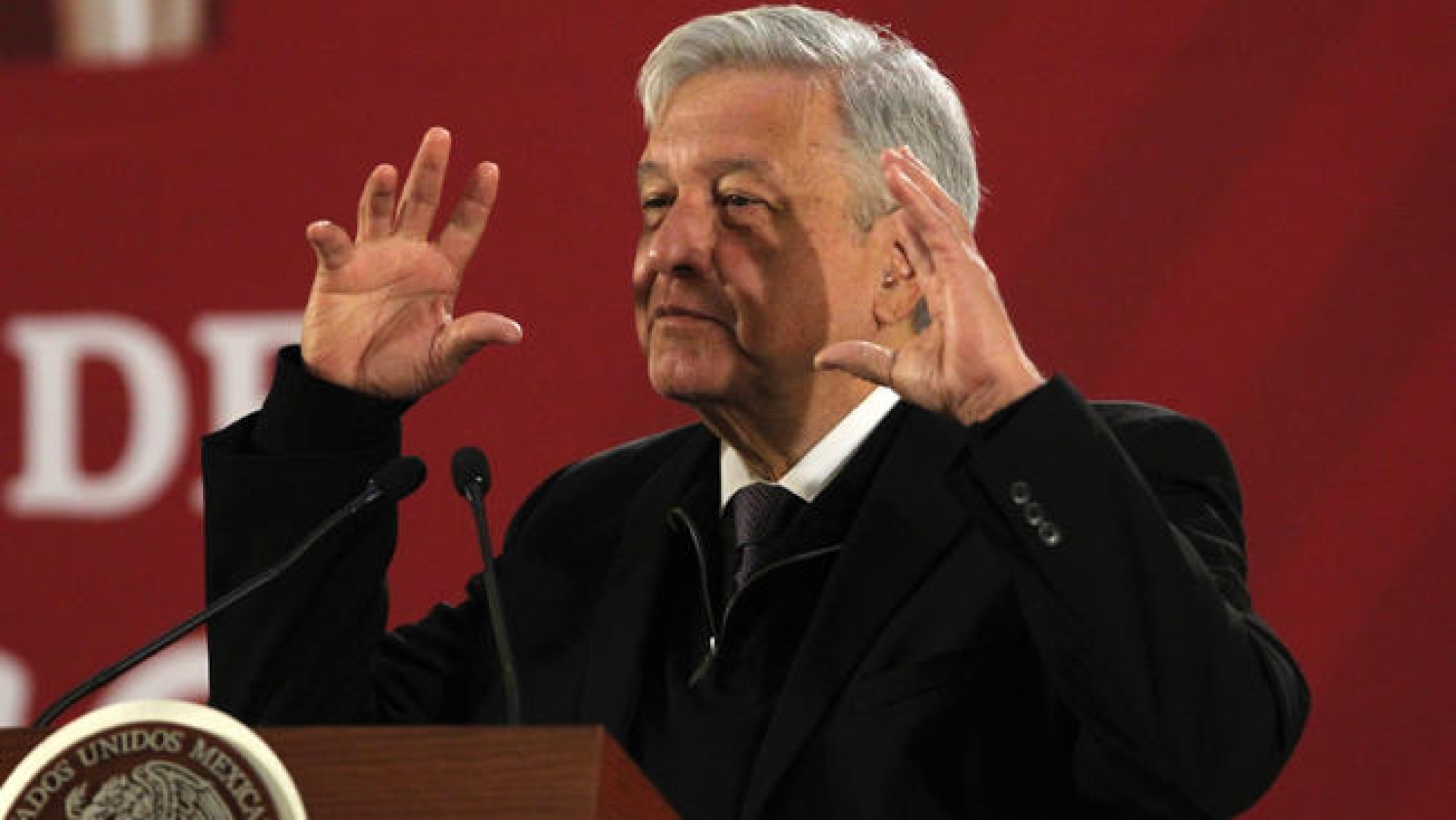 Trabajadores universitarios presionarán a AMLO