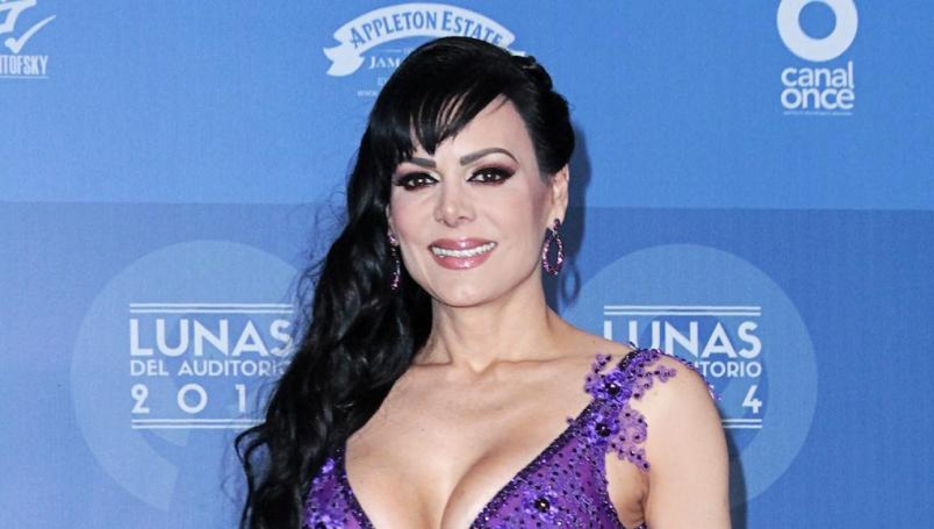 Maribel Guardia posa así... A sus 60 años