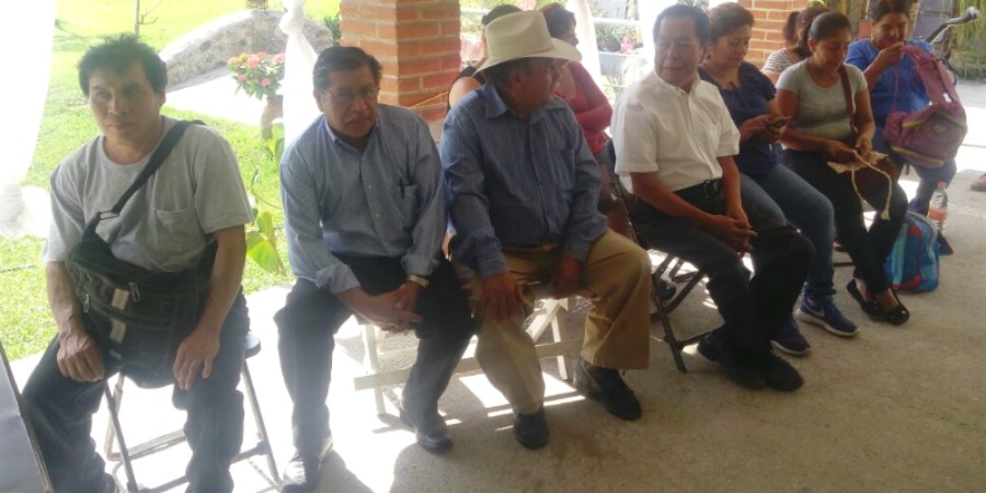 Denuncian habitantes de Acapantzingo contaminación del agua en la zona