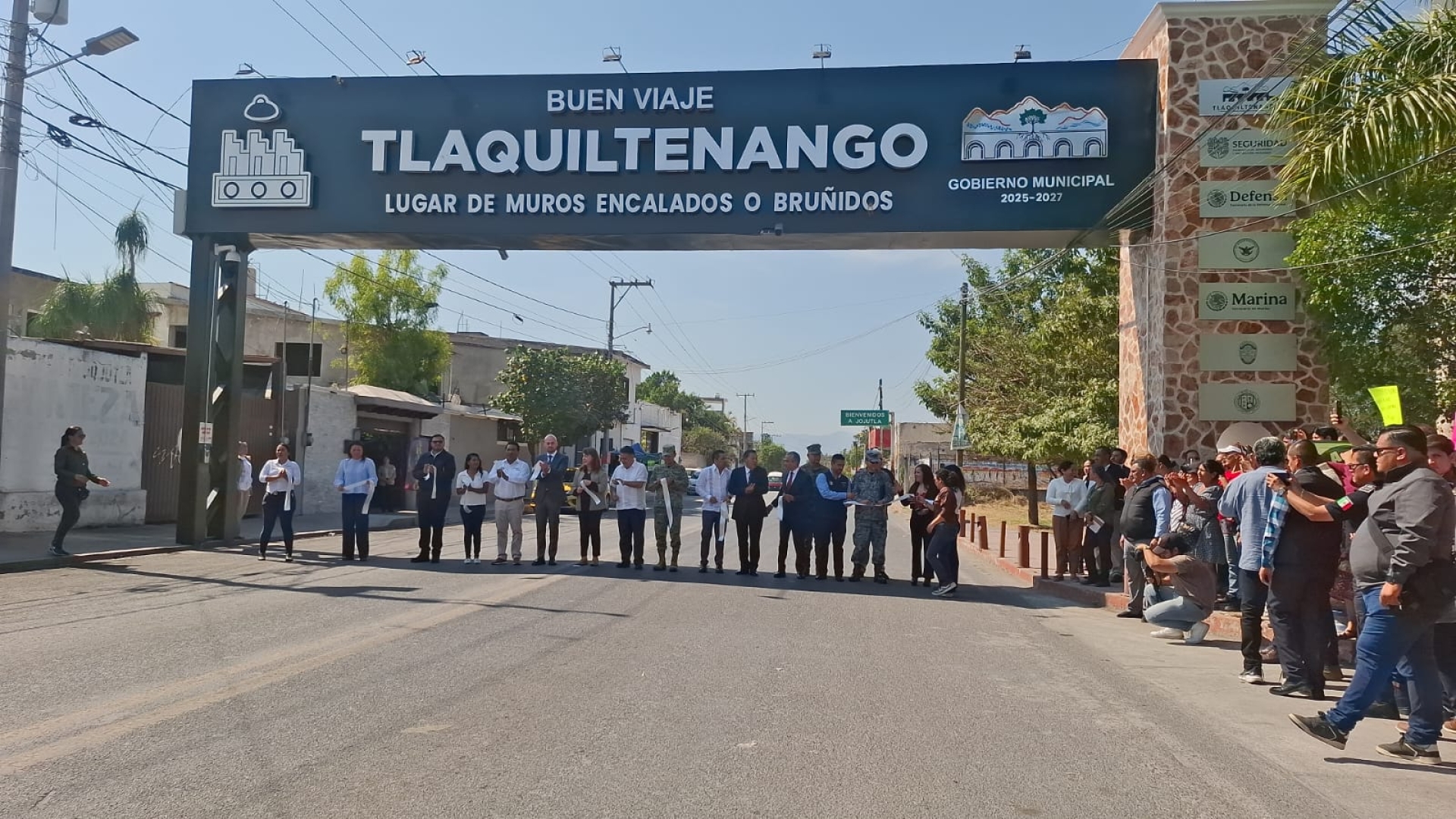 Inaugura gobernadora Margarita González Saravia arco de seguridad en Tlaquiltenango; pone en marcha proyecto de videovigilancia