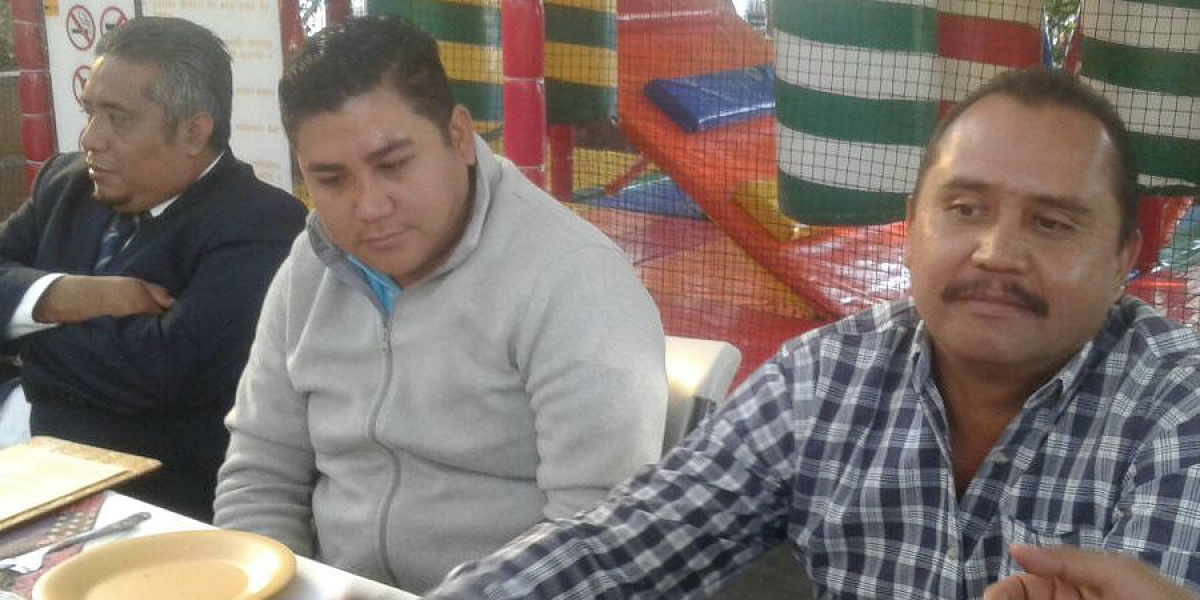 Hoy: Denuncian transportistas a supuestos dirigentes que negocian permisos provisionales