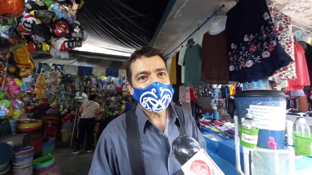 Denuncian comerciantes relajamiento de medidas sanitarias en mercado ALM