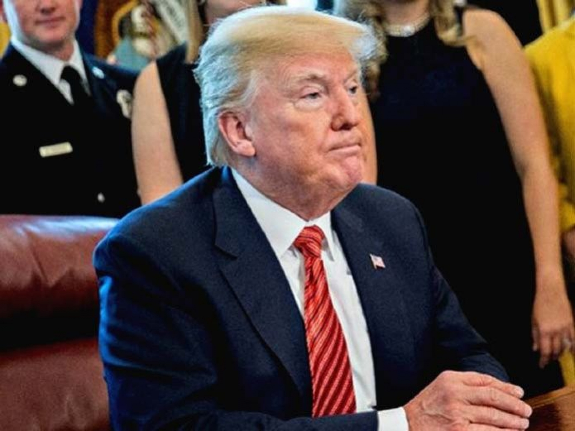 Lo que Trump habría dictado a médico sobre su estado de salud