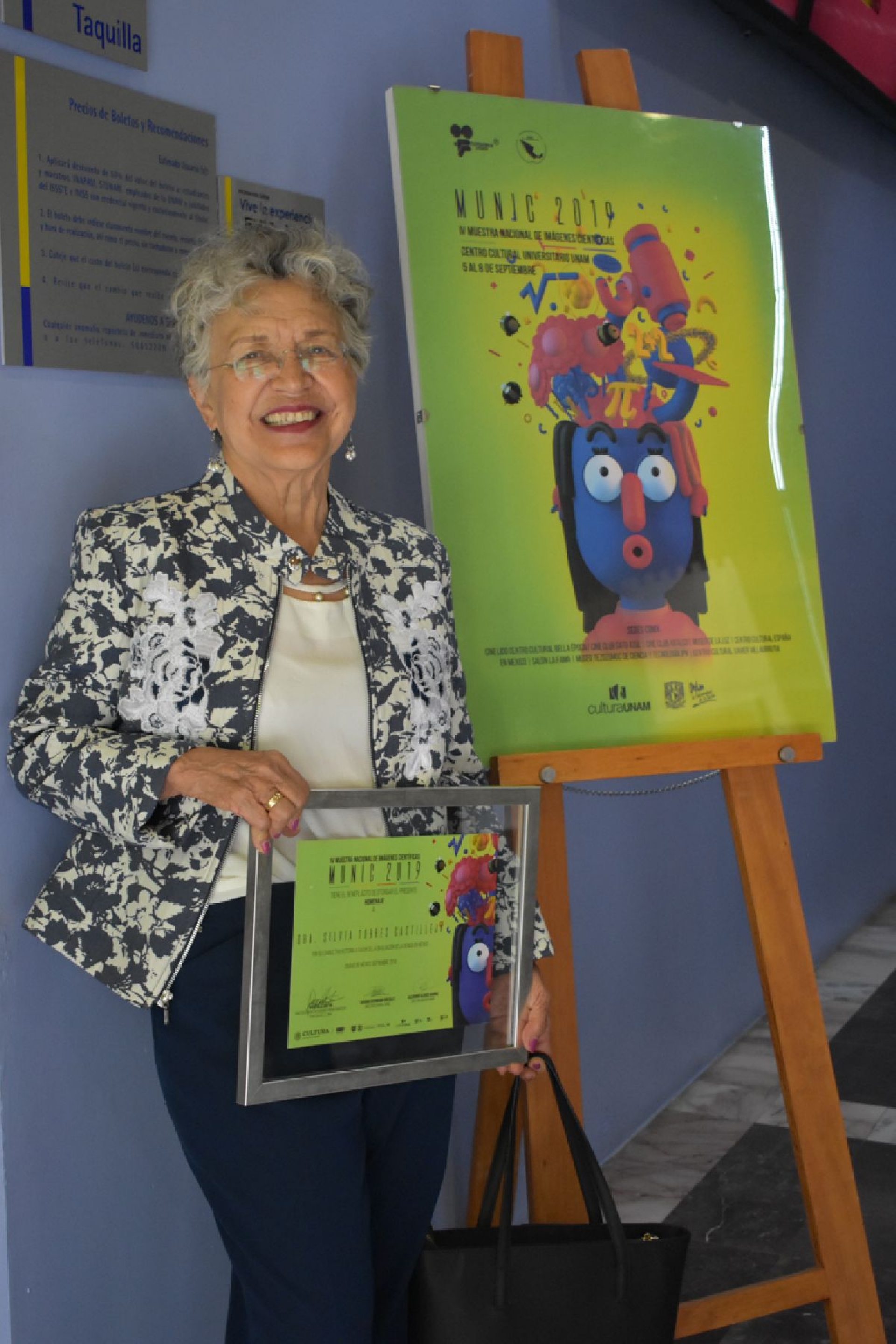 La astrónoma Silvia Torres fue reconocida durante la IV Muestra Nacional de Imágenes Científicas