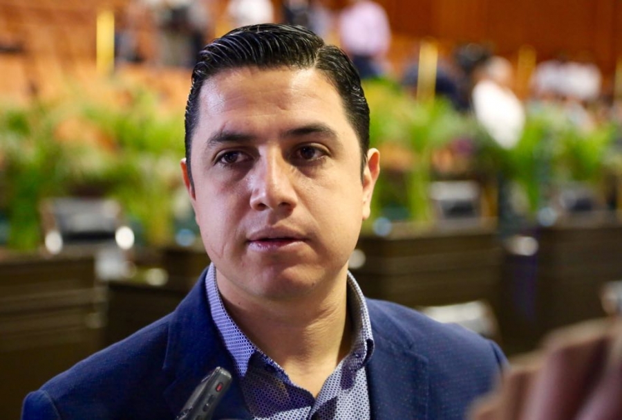 Diputado se pronuncia por ayudar financieramente al Tribunal Electoral