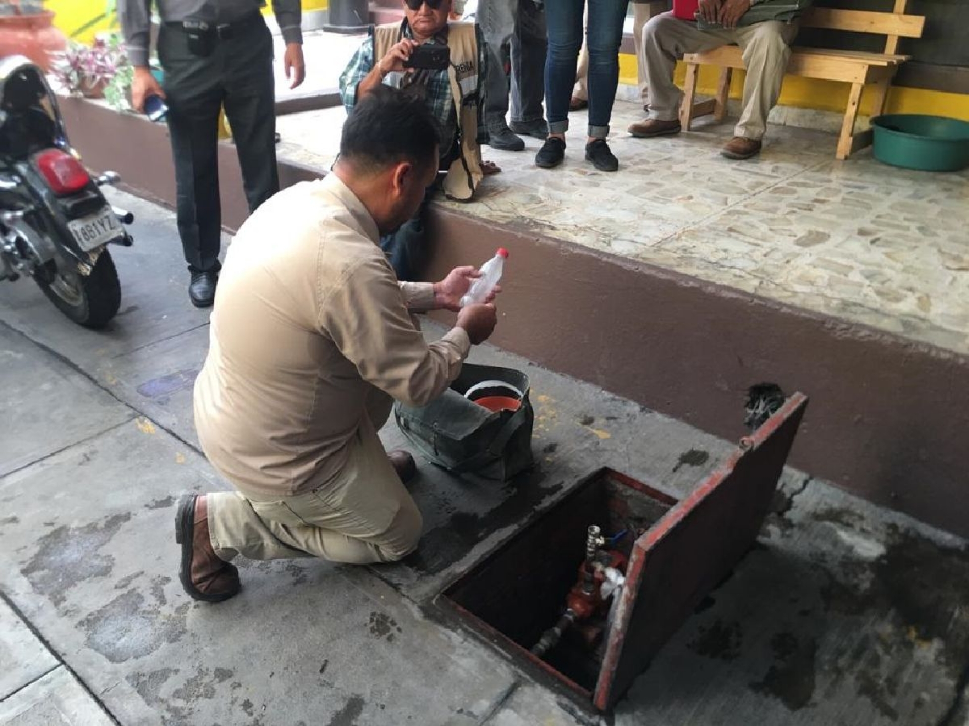 Exhortan a vecinos a sumarse al combate del mosco del dengue