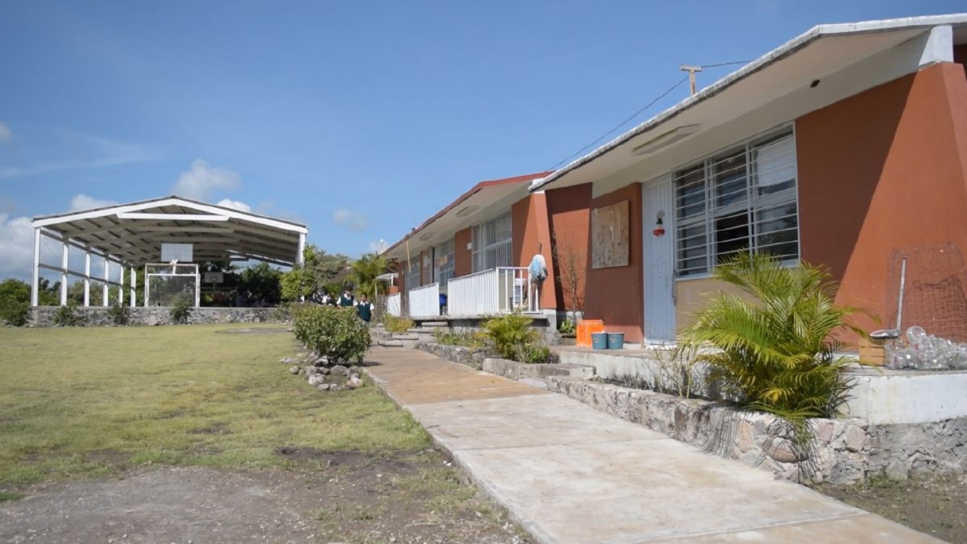 Propone el MMB que la vacuna se aplique primero a los niños