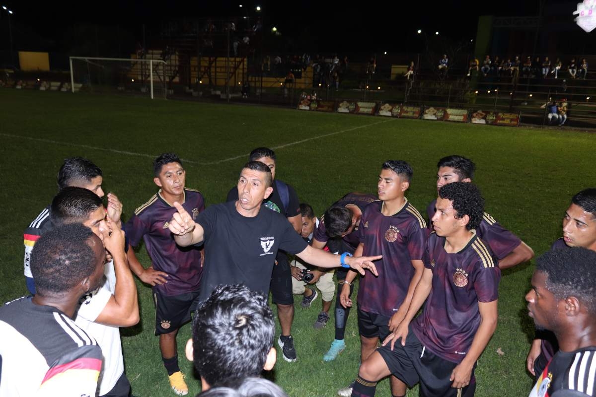 Los Halcones quieren mantenerse en las alturas