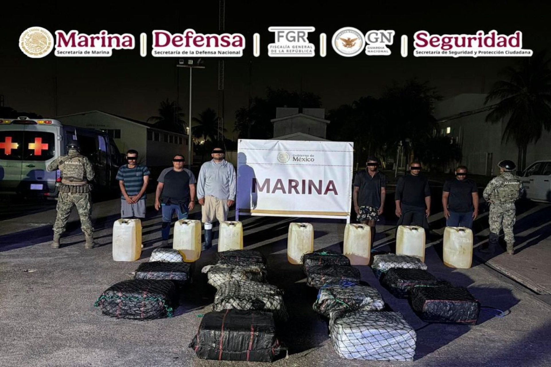 Marina incauta 650 kilos de cocaína y detiene a seis personas en Michoacán