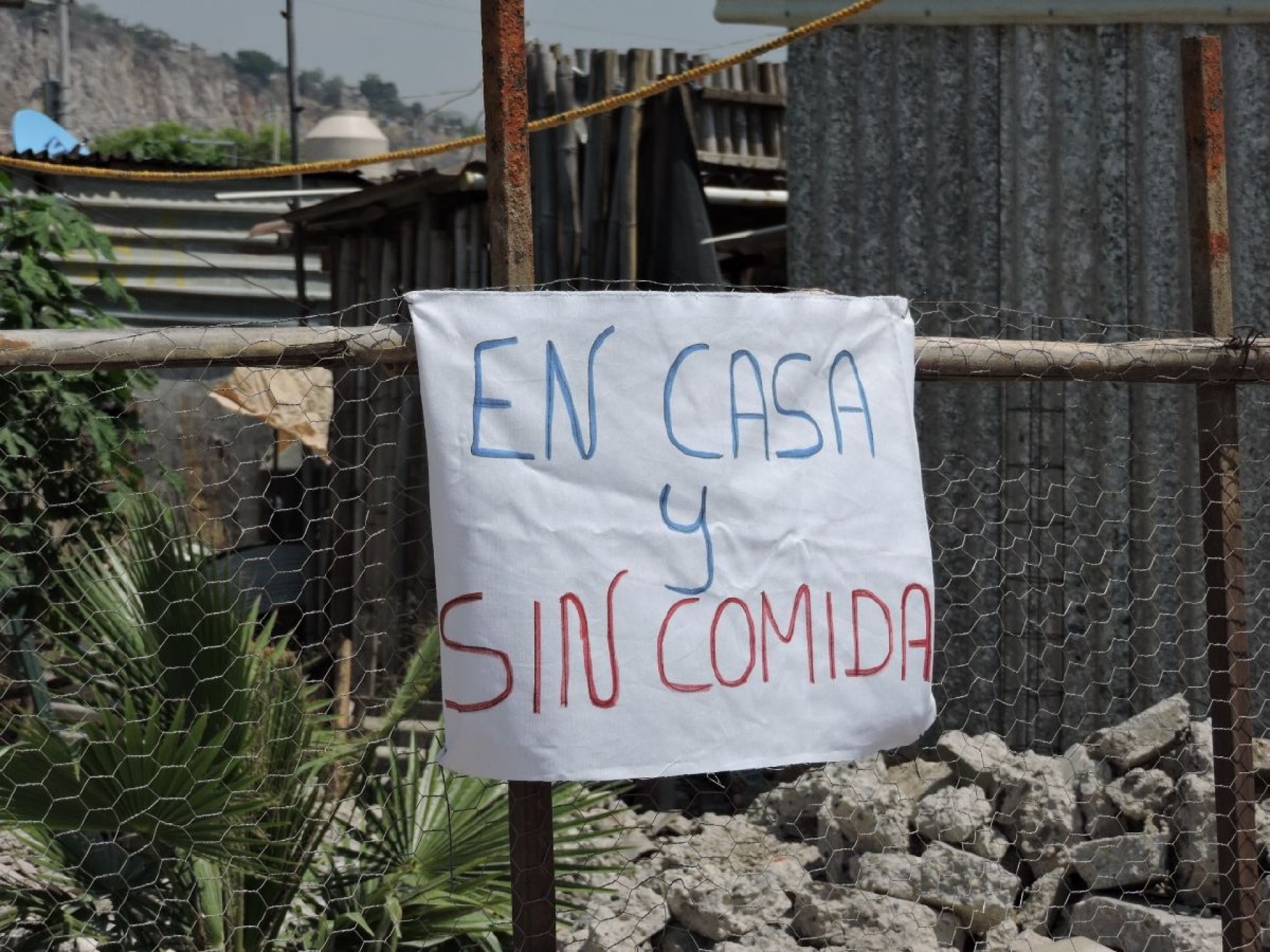 Colonias pobres piden ayuda alimentaria