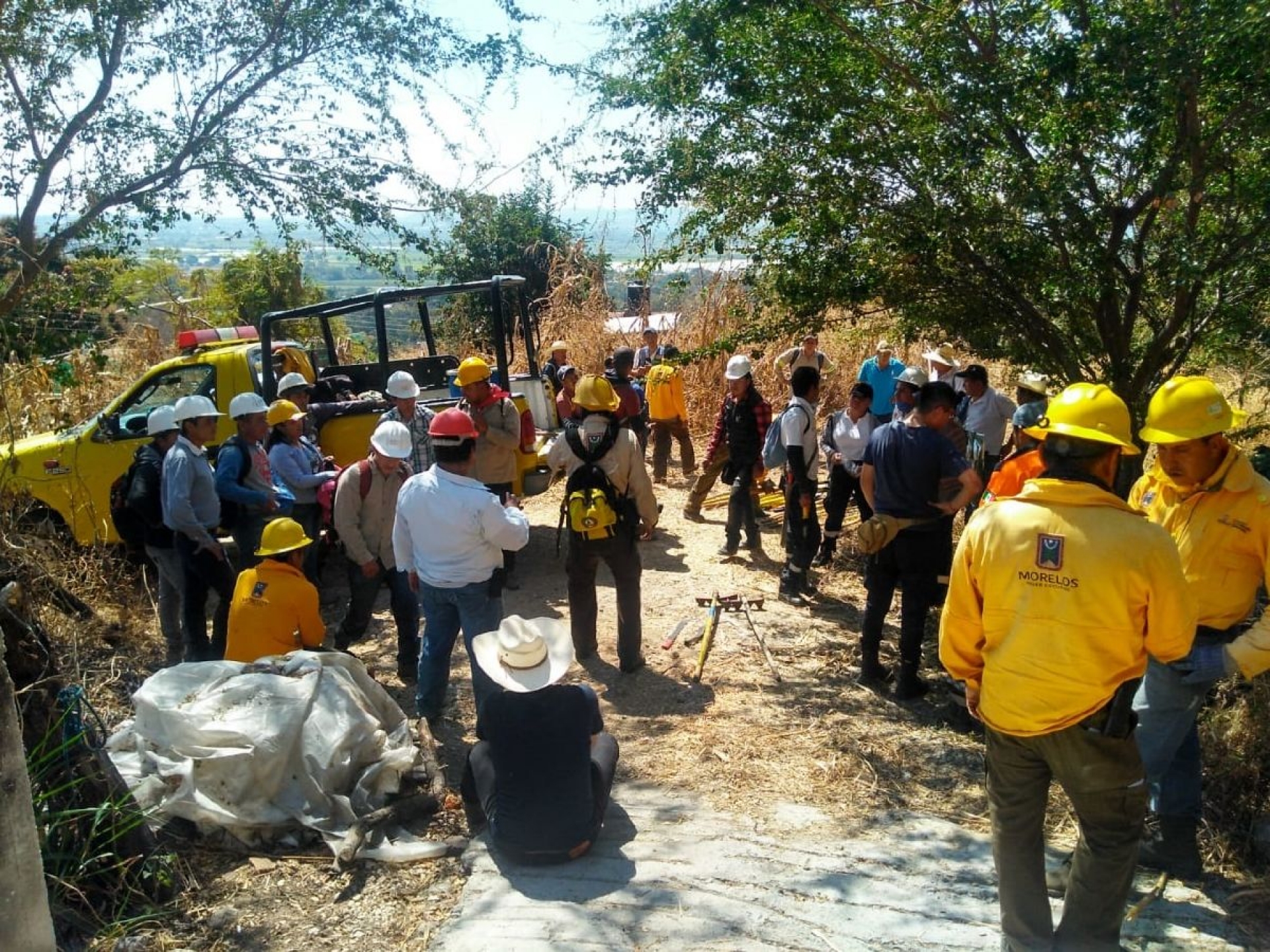Habilitan brecha cortafuego en el poblado de Ignacio Bastida de Yautepec