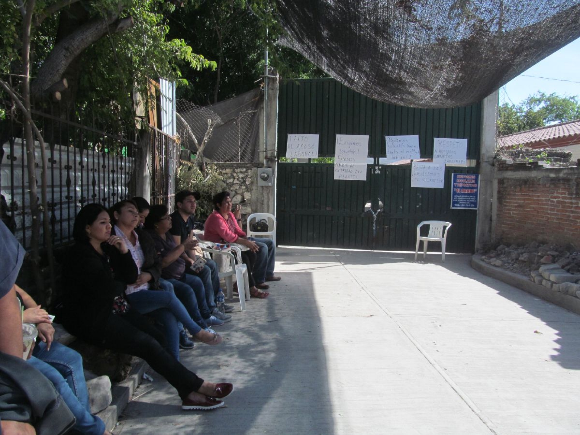 Investigarán a directora de secundaria de Tlaquiltenango