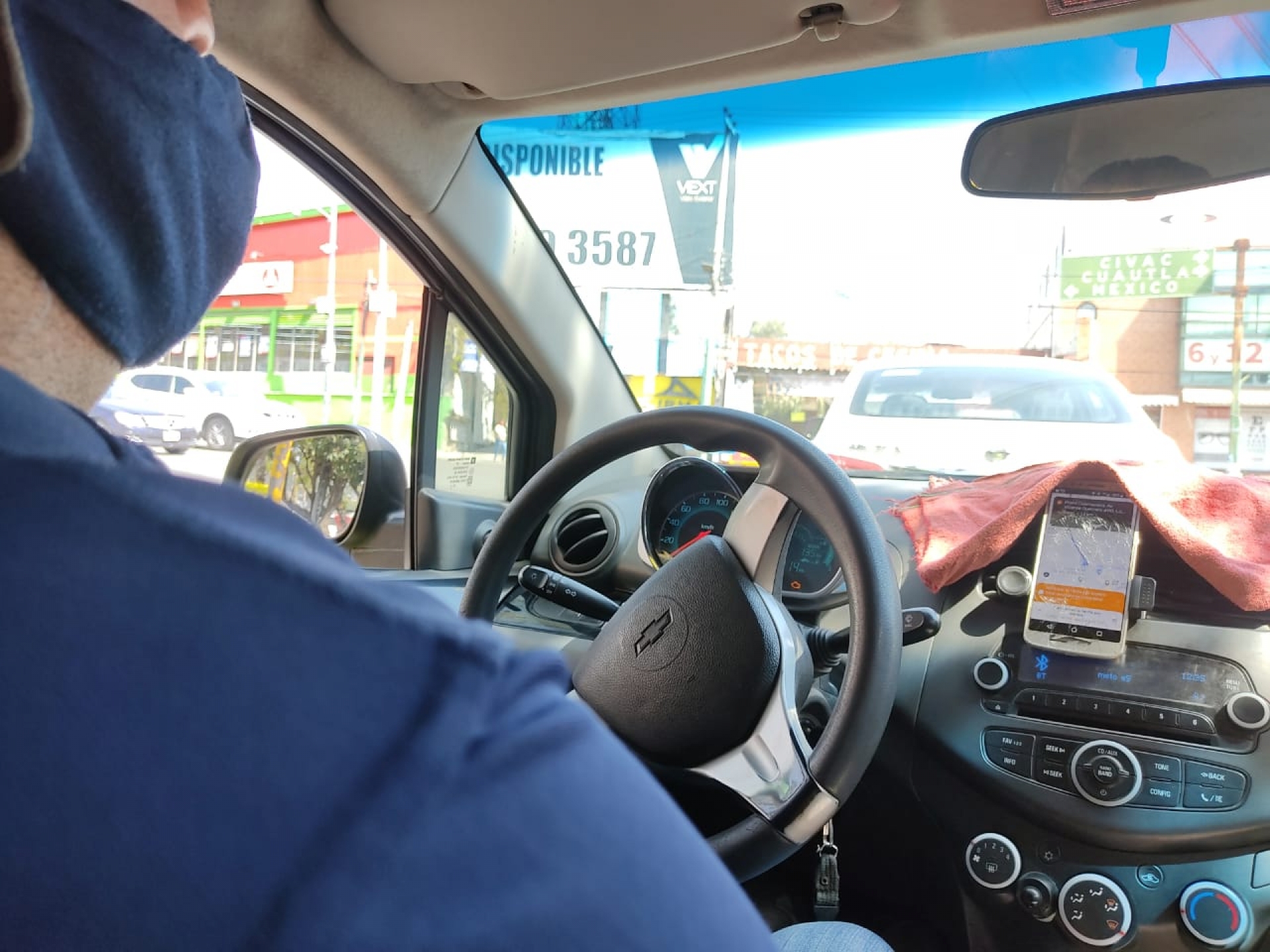 Prefiere el pago electrónico; algunos se han ido sin pagar