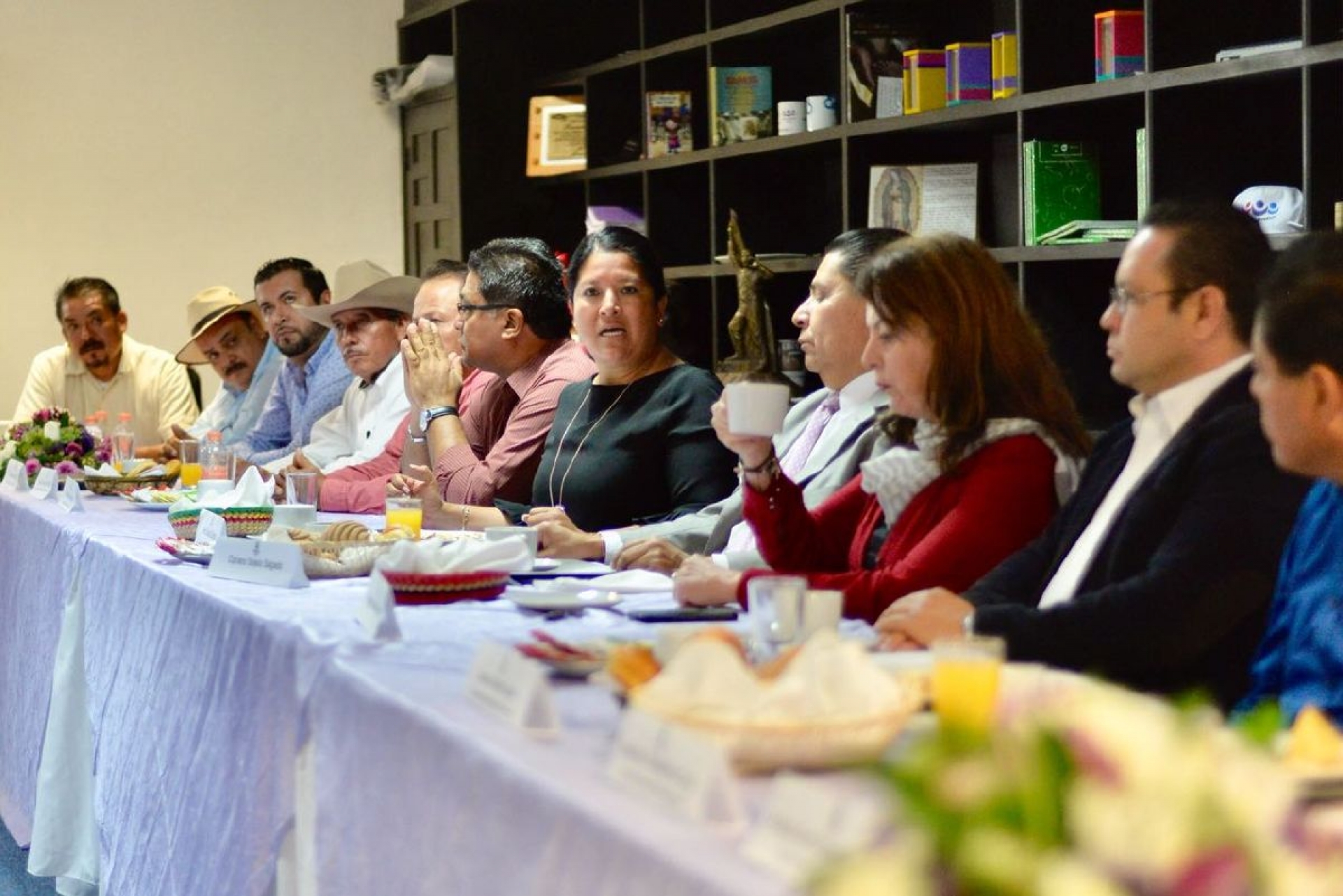 Alcaldes electos temen por las deudas que recibirán