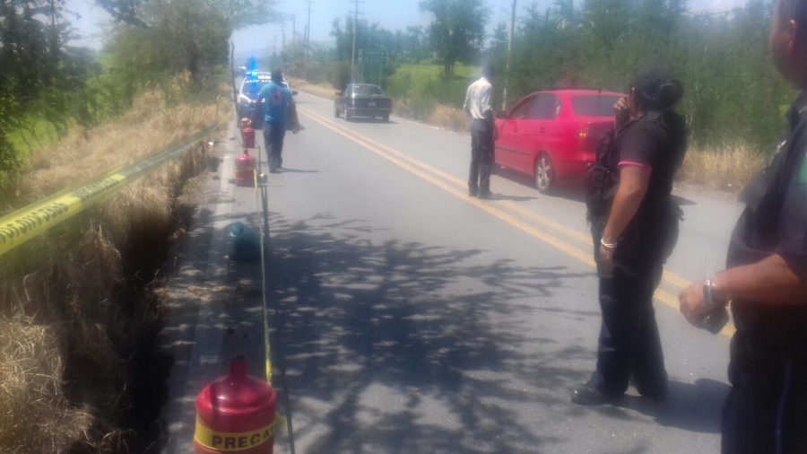 Reportan un socavón en la carretera Michapa-Grutas; notifican a SCT 