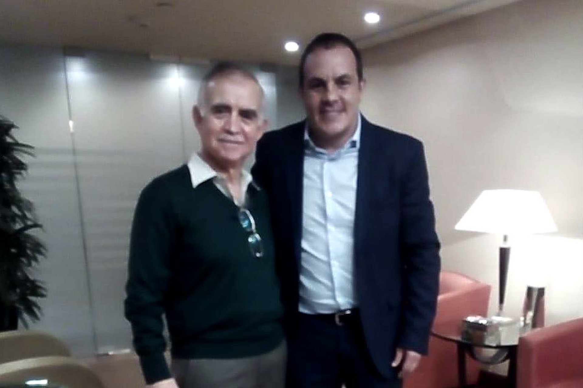 Cuauhtémoc Blanco se reúne con Alfonso Romo