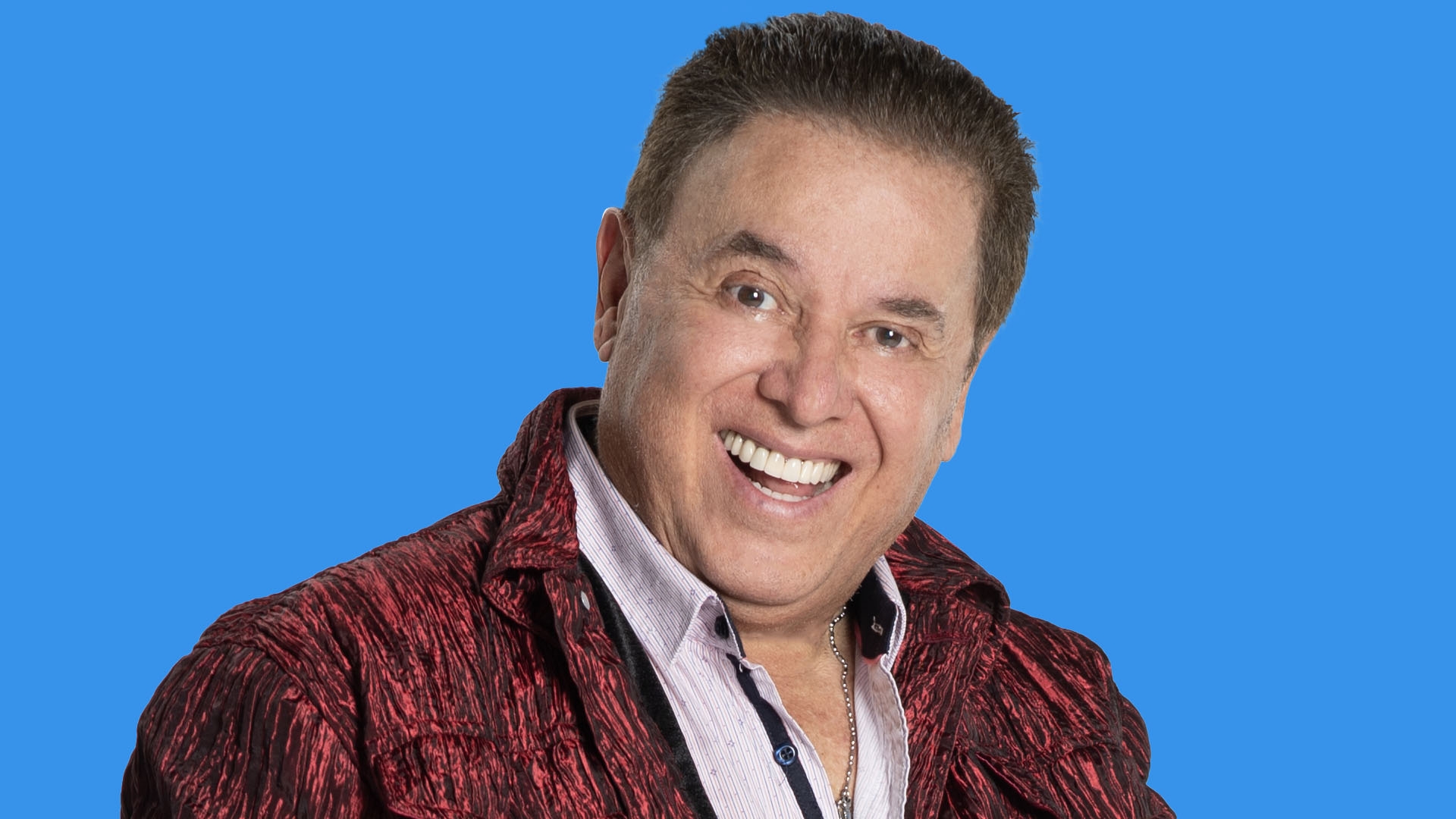 Mario Bezares regresa a Televisa tras 25 Años; baila 'el gallinazo' en 'Hoy'
