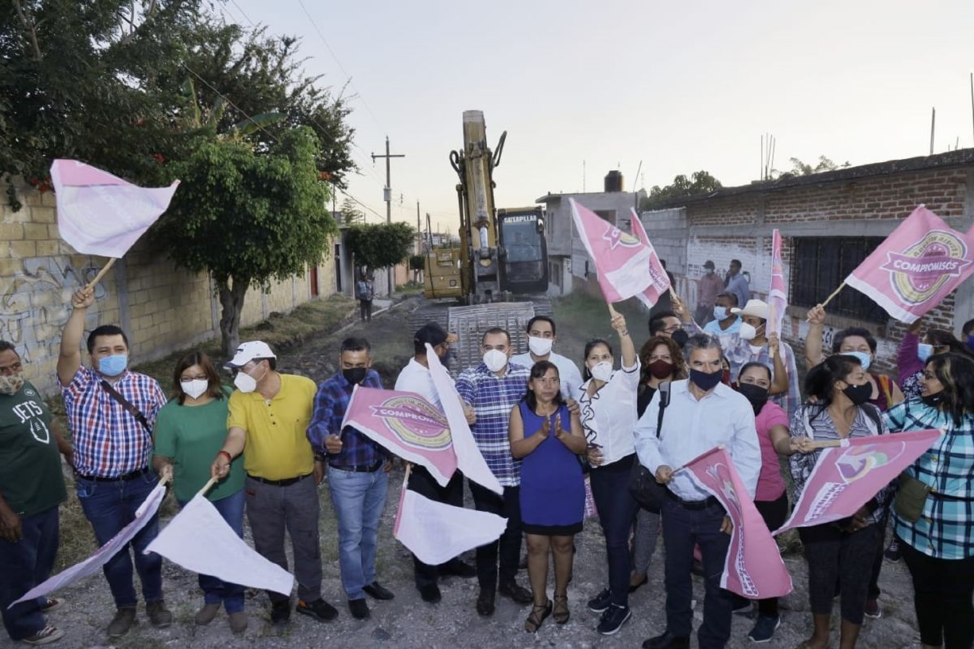 Inicia pavimentación de calle que comunica a dos colonias de Oaxtepec