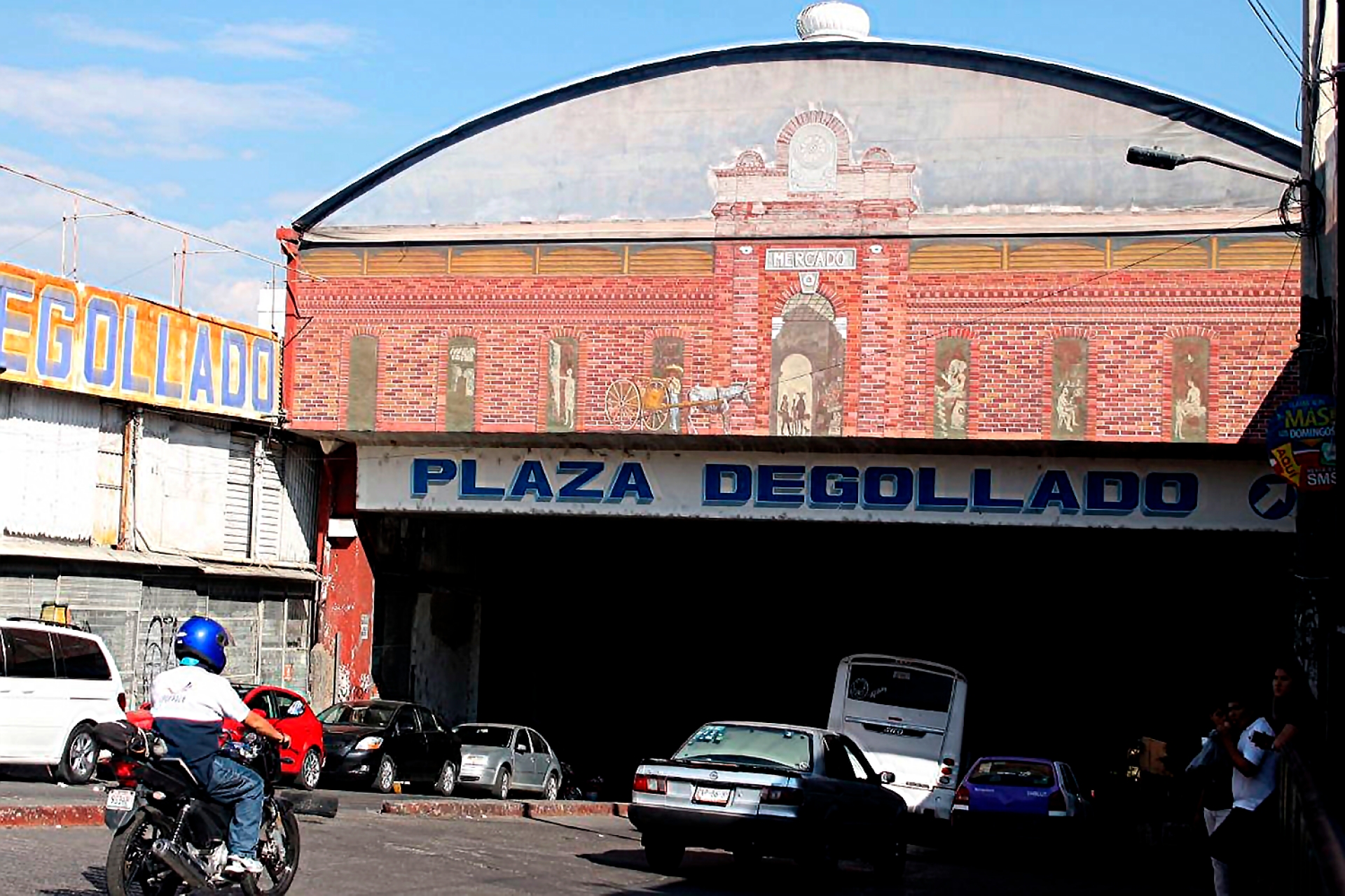 Vendedores cetemistas quieren fuera de negociaciones a líderes de plazas
