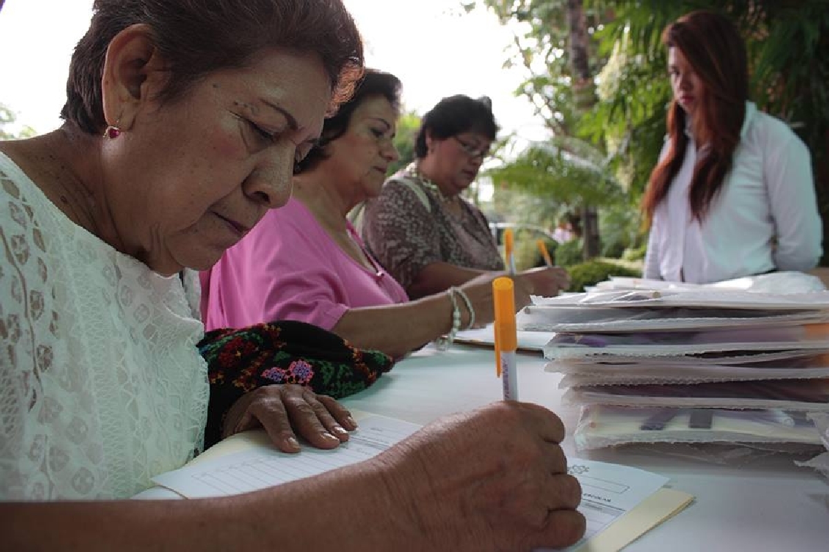 Posponen para el 30 de abril la publicación de resultados de examen a maestros